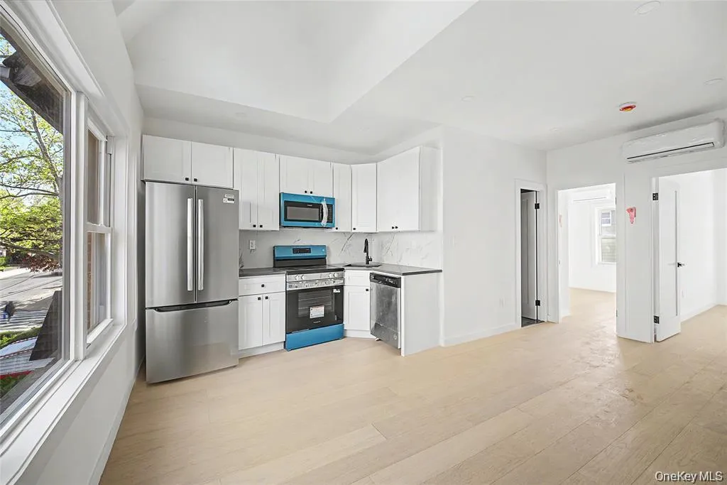 9307 69th Avenue, New York, NY, 4 Bedrooms Bedrooms, 10 Rooms Rooms,3 BathroomsBathrooms,Residential,For Rent,69th,0,994541 9307 69th Avenue, New York, NY, 4 Bedrooms Bedrooms, 10 Rooms Rooms,3 BathroomsBathrooms,Residential,For Rent,69th,0,994541