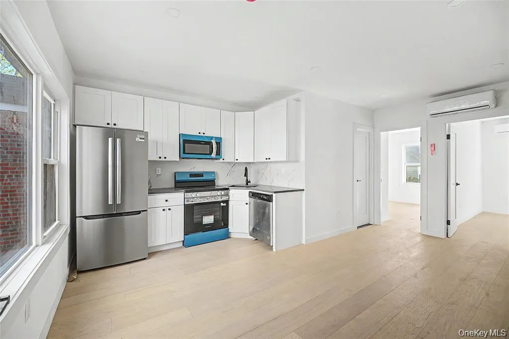 9307 69th Avenue, New York, NY, 4 Bedrooms Bedrooms, 10 Rooms Rooms,3 BathroomsBathrooms,Residential,For Rent,69th,0,994541 9307 69th Avenue, New York, NY, 4 Bedrooms Bedrooms, 10 Rooms Rooms,3 BathroomsBathrooms,Residential,For Rent,69th,0,994541
