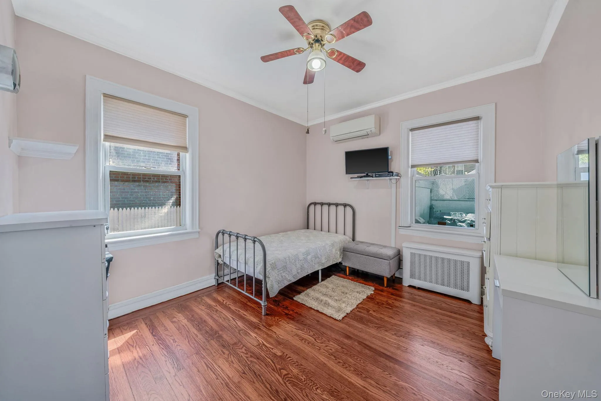 51-78 72nd Place, New York, NY, 5 Bedrooms Bedrooms, 12 Rooms Rooms,3 BathroomsBathrooms,Residential Sale,For Rent,72nd,0,994579 51-78 72nd Place, New York, NY, 5 Bedrooms Bedrooms, 12 Rooms Rooms,3 BathroomsBathrooms,Residential Sale,For Rent,72nd,0,994579