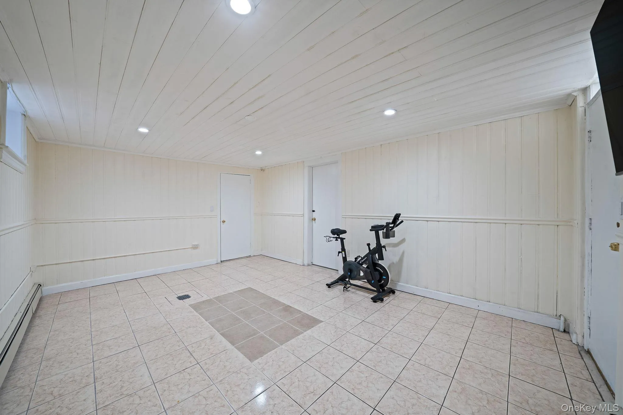 51-78 72nd Place, New York, NY, 5 Bedrooms Bedrooms, 12 Rooms Rooms,3 BathroomsBathrooms,Residential Sale,For Rent,72nd,0,994579 51-78 72nd Place, New York, NY, 5 Bedrooms Bedrooms, 12 Rooms Rooms,3 BathroomsBathrooms,Residential Sale,For Rent,72nd,0,994579
