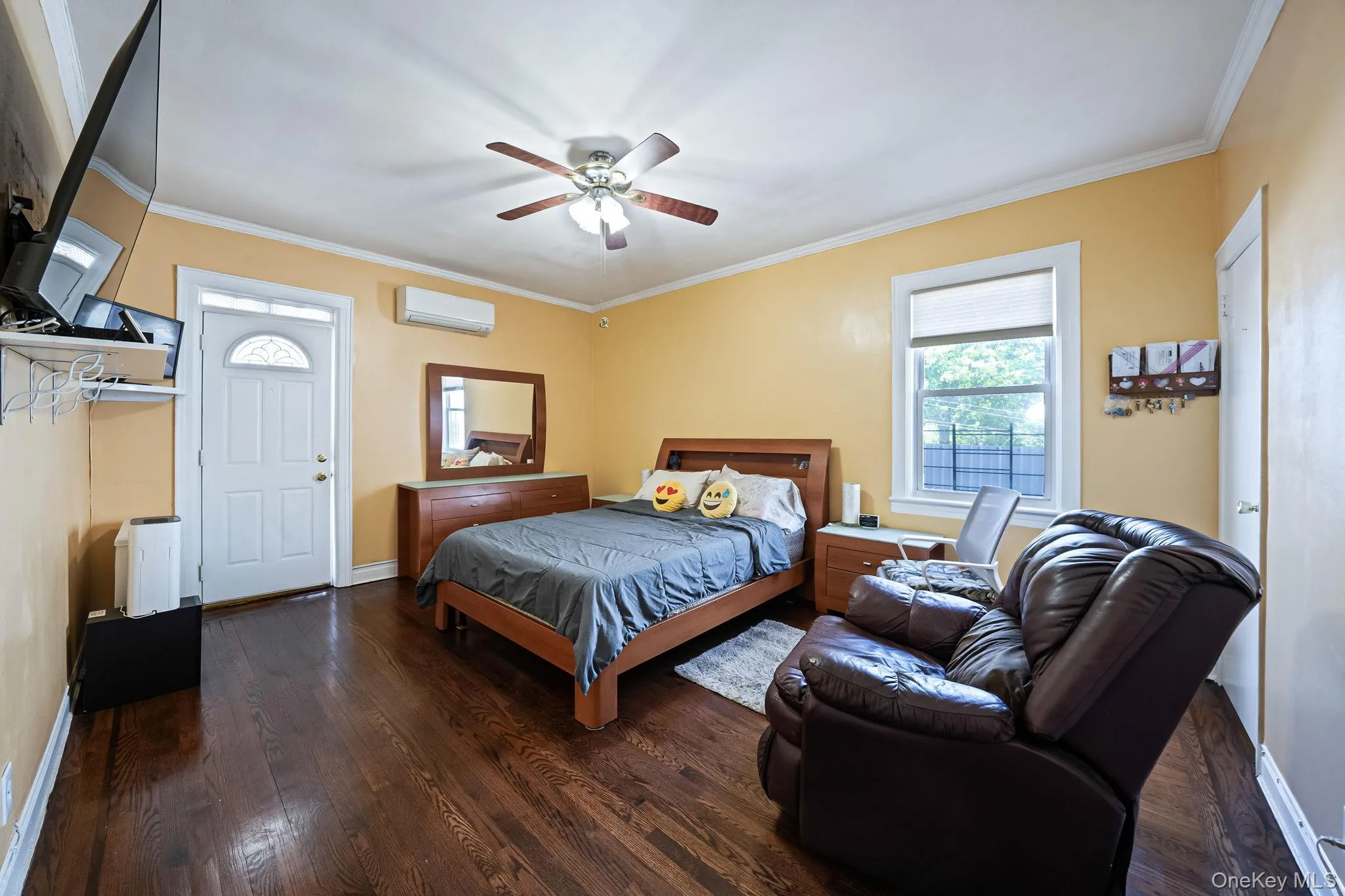 51-78 72nd Place, New York, NY, 5 Bedrooms Bedrooms, 12 Rooms Rooms,3 BathroomsBathrooms,Residential Sale,For Rent,72nd,0,994579 51-78 72nd Place, New York, NY, 5 Bedrooms Bedrooms, 12 Rooms Rooms,3 BathroomsBathrooms,Residential Sale,For Rent,72nd,0,994579