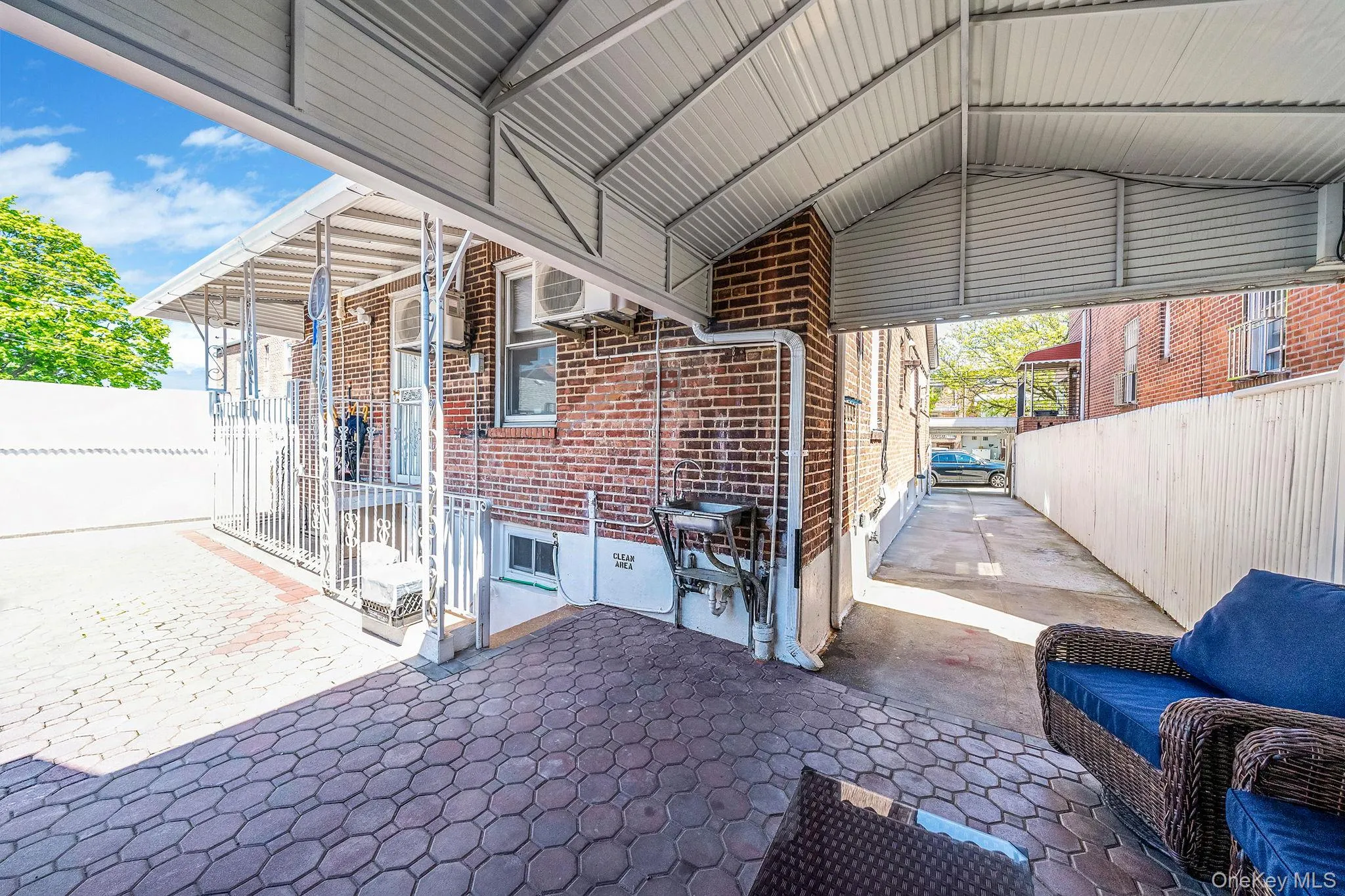 51-78 72nd Place, New York, NY, 5 Bedrooms Bedrooms, 12 Rooms Rooms,3 BathroomsBathrooms,Residential Sale,For Rent,72nd,0,994579 51-78 72nd Place, New York, NY, 5 Bedrooms Bedrooms, 12 Rooms Rooms,3 BathroomsBathrooms,Residential Sale,For Rent,72nd,0,994579