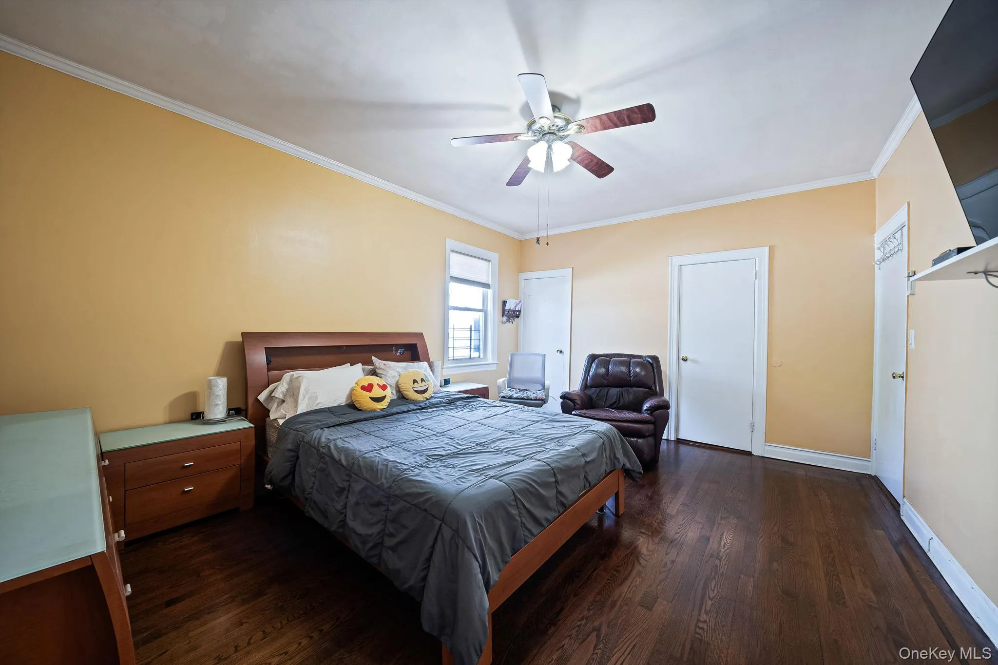 51-78 72nd Place, New York, NY, 5 Bedrooms Bedrooms, 12 Rooms Rooms,3 BathroomsBathrooms,Residential Sale,For Rent,72nd,0,994579 51-78 72nd Place, New York, NY, 5 Bedrooms Bedrooms, 12 Rooms Rooms,3 BathroomsBathrooms,Residential Sale,For Rent,72nd,0,994579