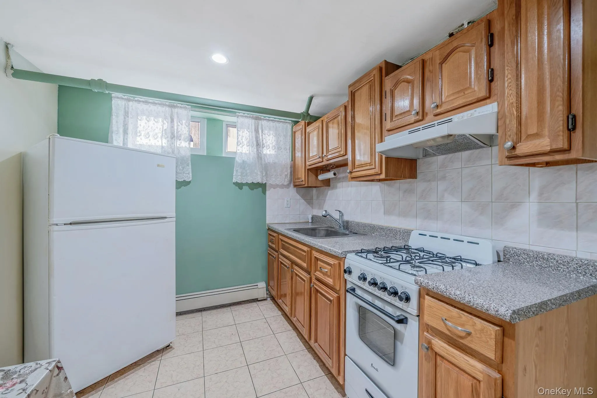 51-78 72nd Place, New York, NY, 5 Bedrooms Bedrooms, 12 Rooms Rooms,3 BathroomsBathrooms,Residential Sale,For Rent,72nd,0,994579 51-78 72nd Place, New York, NY, 5 Bedrooms Bedrooms, 12 Rooms Rooms,3 BathroomsBathrooms,Residential Sale,For Rent,72nd,0,994579