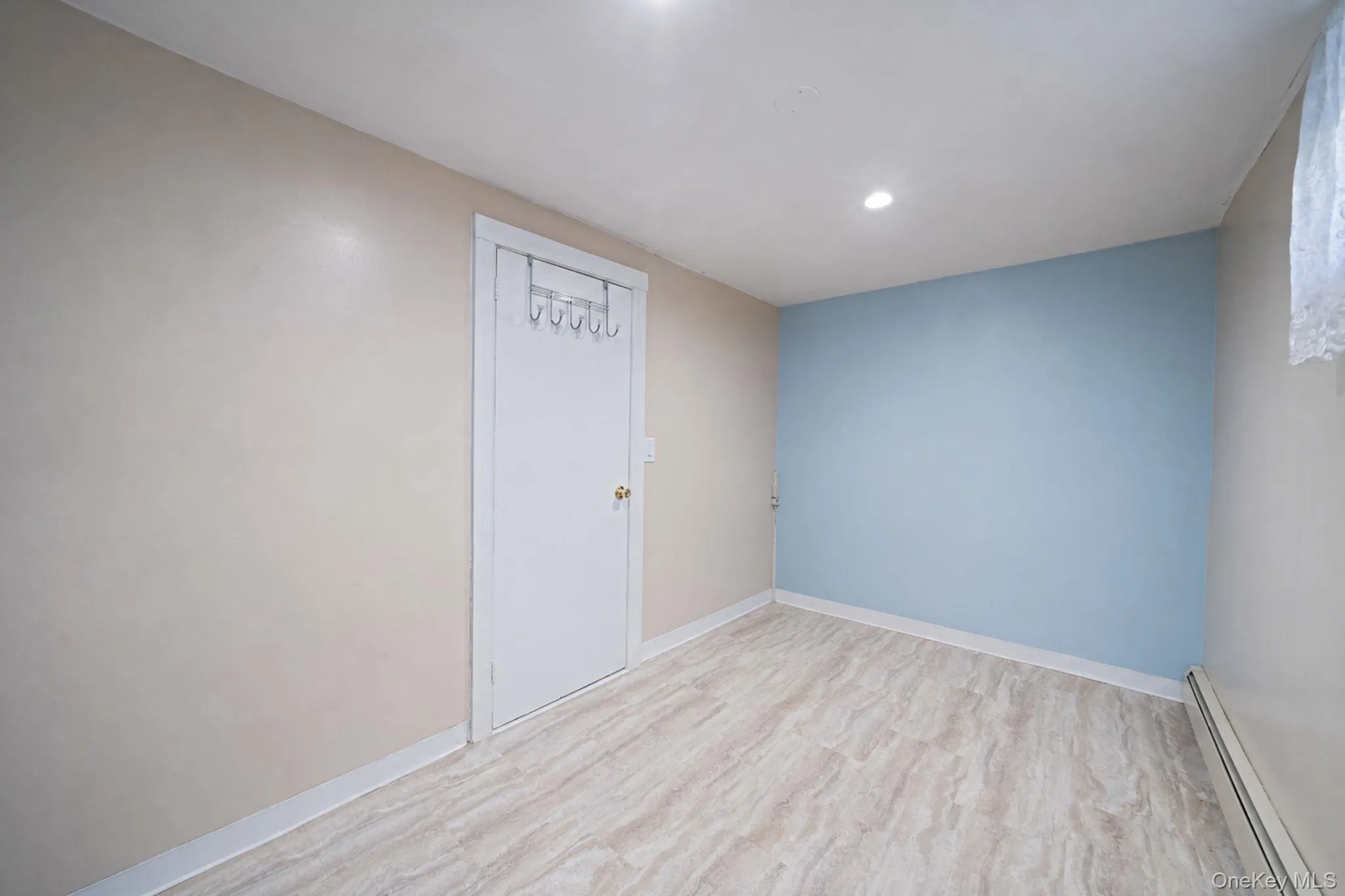 51-78 72nd Place, New York, NY, 5 Bedrooms Bedrooms, 12 Rooms Rooms,3 BathroomsBathrooms,Residential Sale,For Rent,72nd,0,994579 51-78 72nd Place, New York, NY, 5 Bedrooms Bedrooms, 12 Rooms Rooms,3 BathroomsBathrooms,Residential Sale,For Rent,72nd,0,994579