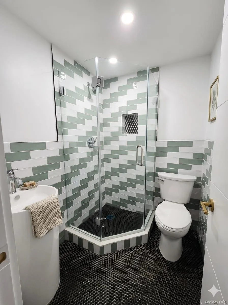 46 Riverside Avenue, Haverstraw, NY, 2 Bedrooms Bedrooms, 6 Rooms Rooms,2 BathroomsBathrooms,Residential,For Rent,Riverside,0,994591 46 Riverside Avenue, Haverstraw, NY, 2 Bedrooms Bedrooms, 6 Rooms Rooms,2 BathroomsBathrooms,Residential,For Rent,Riverside,0,994591