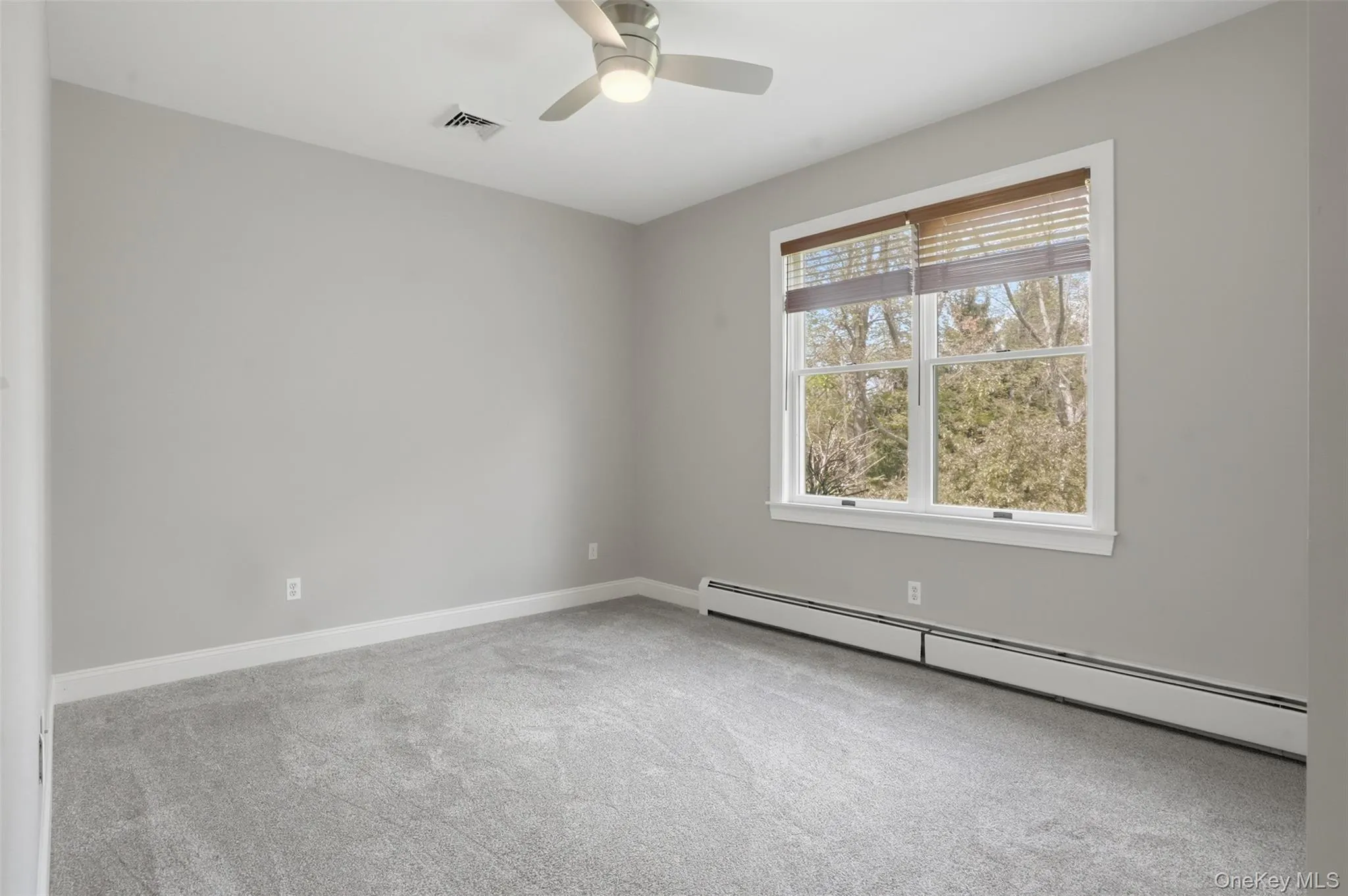 92 Coppergate Lane, Warwick (town), NY, 4 Bedrooms Bedrooms, 11 Rooms Rooms,3 BathroomsBathrooms,Residential Sale,For Rent,Coppergate,0,994592 92 Coppergate Lane, Warwick (town), NY, 4 Bedrooms Bedrooms, 11 Rooms Rooms,3 BathroomsBathrooms,Residential Sale,For Rent,Coppergate,0,994592