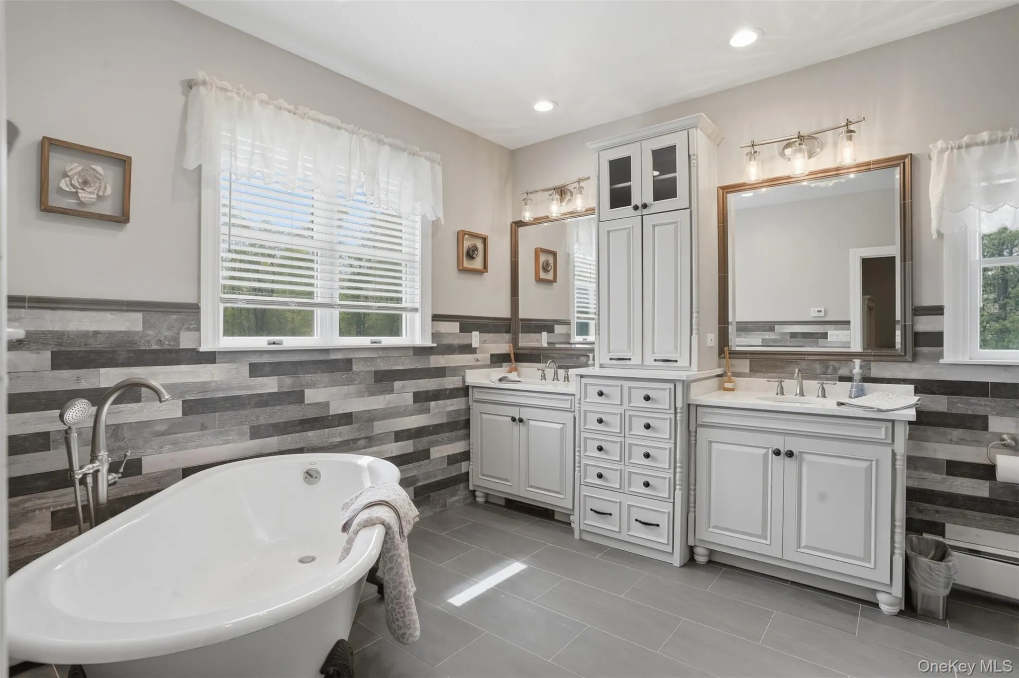 92 Coppergate Lane, Warwick (town), NY, 4 Bedrooms Bedrooms, 11 Rooms Rooms,3 BathroomsBathrooms,Residential Sale,For Rent,Coppergate,0,994592 92 Coppergate Lane, Warwick (town), NY, 4 Bedrooms Bedrooms, 11 Rooms Rooms,3 BathroomsBathrooms,Residential Sale,For Rent,Coppergate,0,994592