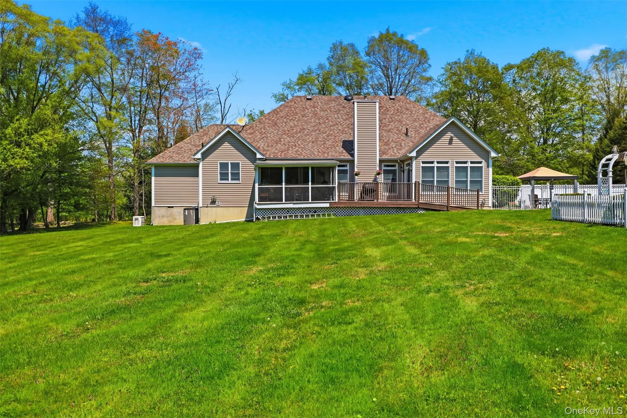 92 Coppergate Lane, Warwick (town), NY, 4 Bedrooms Bedrooms, 11 Rooms Rooms,3 BathroomsBathrooms,Residential Sale,For Rent,Coppergate,0,994592 92 Coppergate Lane, Warwick (town), NY, 4 Bedrooms Bedrooms, 11 Rooms Rooms,3 BathroomsBathrooms,Residential Sale,For Rent,Coppergate,0,994592