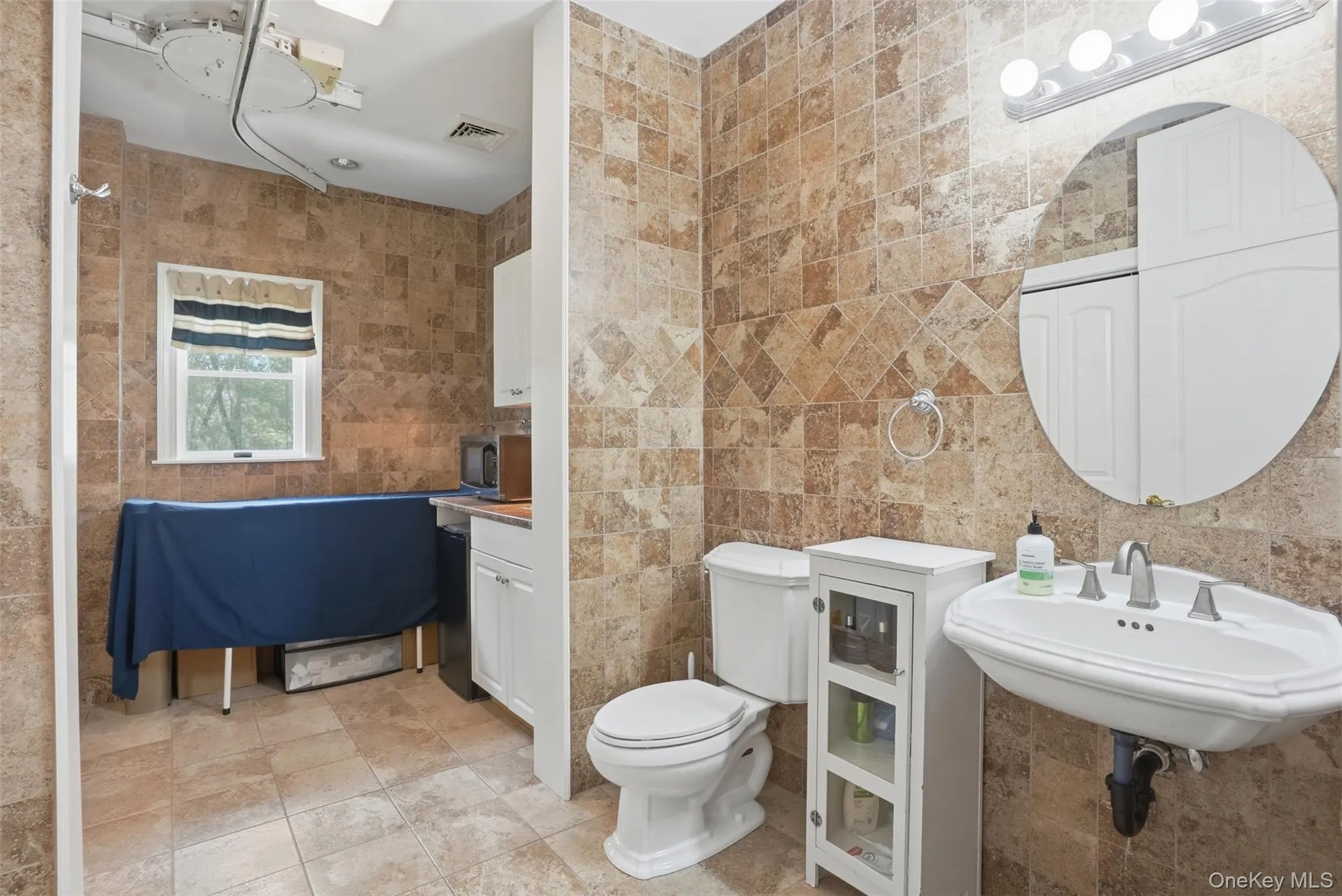 92 Coppergate Lane, Warwick (town), NY, 4 Bedrooms Bedrooms, 11 Rooms Rooms,3 BathroomsBathrooms,Residential Sale,For Rent,Coppergate,0,994592 92 Coppergate Lane, Warwick (town), NY, 4 Bedrooms Bedrooms, 11 Rooms Rooms,3 BathroomsBathrooms,Residential Sale,For Rent,Coppergate,0,994592