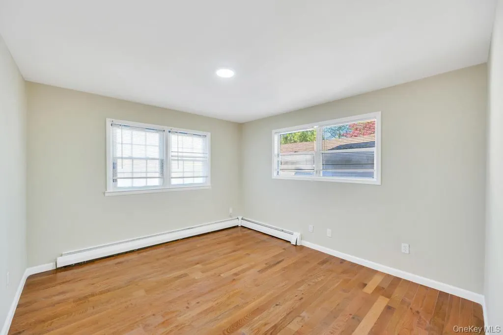 64 Spar Drive, Brookhaven, NY, 6 Bedrooms Bedrooms, 9 Rooms Rooms,2 BathroomsBathrooms,Residential,For Rent,Spar,0,994614 64 Spar Drive, Brookhaven, NY, 6 Bedrooms Bedrooms, 9 Rooms Rooms,2 BathroomsBathrooms,Residential,For Rent,Spar,0,994614