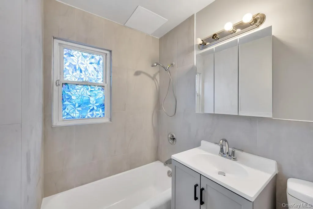 64 Spar Drive, Brookhaven, NY, 6 Bedrooms Bedrooms, 9 Rooms Rooms,2 BathroomsBathrooms,Residential,For Rent,Spar,0,994614 64 Spar Drive, Brookhaven, NY, 6 Bedrooms Bedrooms, 9 Rooms Rooms,2 BathroomsBathrooms,Residential,For Rent,Spar,0,994614