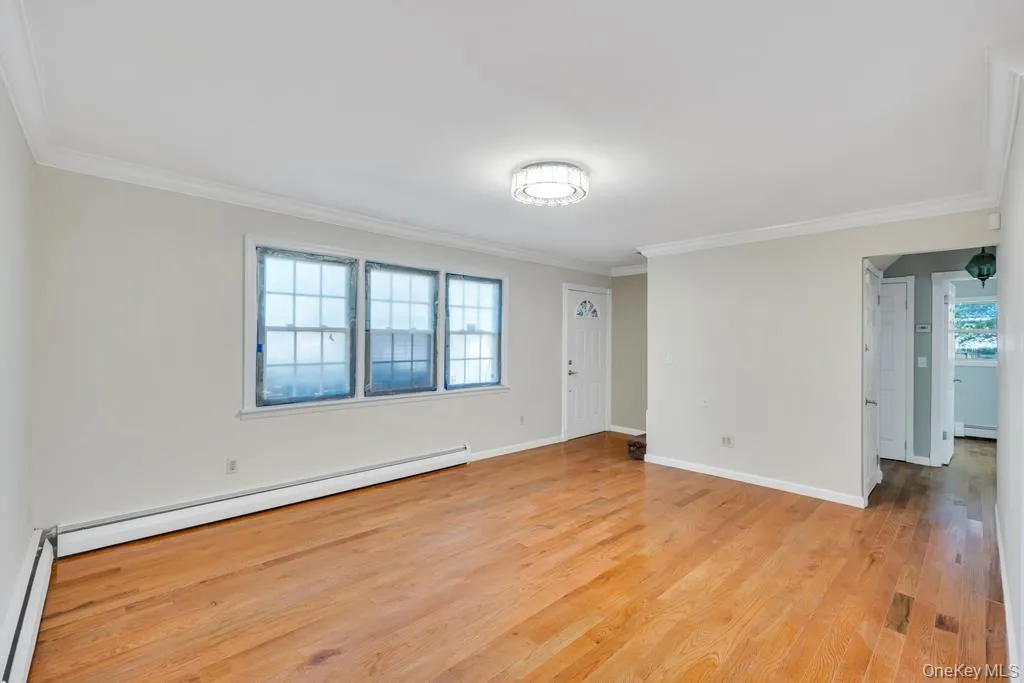 64 Spar Drive, Brookhaven, NY, 6 Bedrooms Bedrooms, 9 Rooms Rooms,2 BathroomsBathrooms,Residential,For Rent,Spar,0,994614 64 Spar Drive, Brookhaven, NY, 6 Bedrooms Bedrooms, 9 Rooms Rooms,2 BathroomsBathrooms,Residential,For Rent,Spar,0,994614