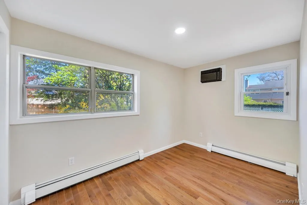 64 Spar Drive, Brookhaven, NY, 6 Bedrooms Bedrooms, 9 Rooms Rooms,2 BathroomsBathrooms,Residential,For Rent,Spar,0,994614 64 Spar Drive, Brookhaven, NY, 6 Bedrooms Bedrooms, 9 Rooms Rooms,2 BathroomsBathrooms,Residential,For Rent,Spar,0,994614