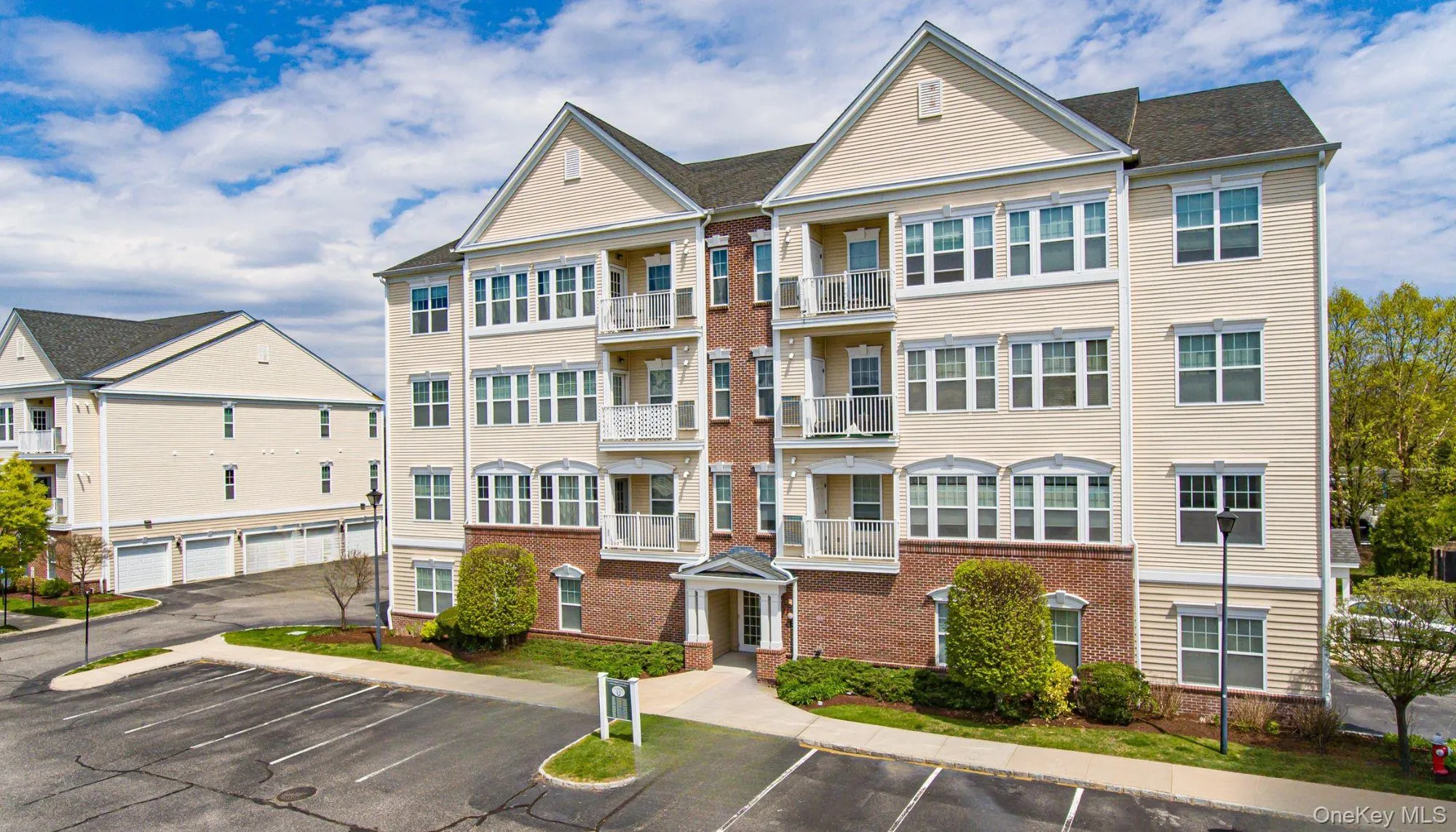 2232 Finch Lane, Islip, NY, 2 Bedrooms Bedrooms, 5 Rooms Rooms,2 BathroomsBathrooms,Residential,For Rent,Finch,0,994621 2232 Finch Lane, Islip, NY, 2 Bedrooms Bedrooms, 5 Rooms Rooms,2 BathroomsBathrooms,Residential,For Rent,Finch,0,994621