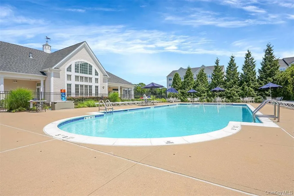 2232 Finch Lane, Islip, NY, 2 Bedrooms Bedrooms, 5 Rooms Rooms,2 BathroomsBathrooms,Residential,For Rent,Finch,0,994621 2232 Finch Lane, Islip, NY, 2 Bedrooms Bedrooms, 5 Rooms Rooms,2 BathroomsBathrooms,Residential,For Rent,Finch,0,994621