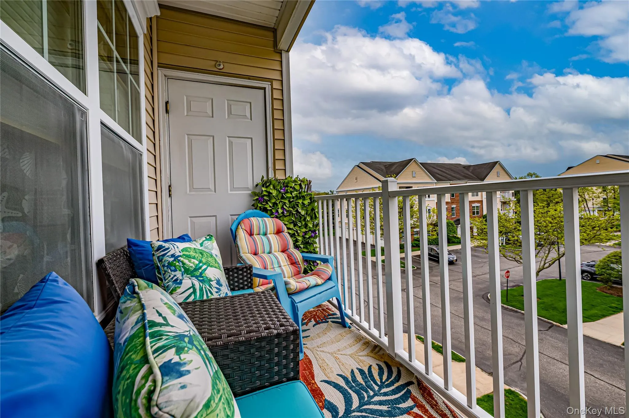 2232 Finch Lane, Islip, NY, 2 Bedrooms Bedrooms, 5 Rooms Rooms,2 BathroomsBathrooms,Residential,For Rent,Finch,0,994621 2232 Finch Lane, Islip, NY, 2 Bedrooms Bedrooms, 5 Rooms Rooms,2 BathroomsBathrooms,Residential,For Rent,Finch,0,994621