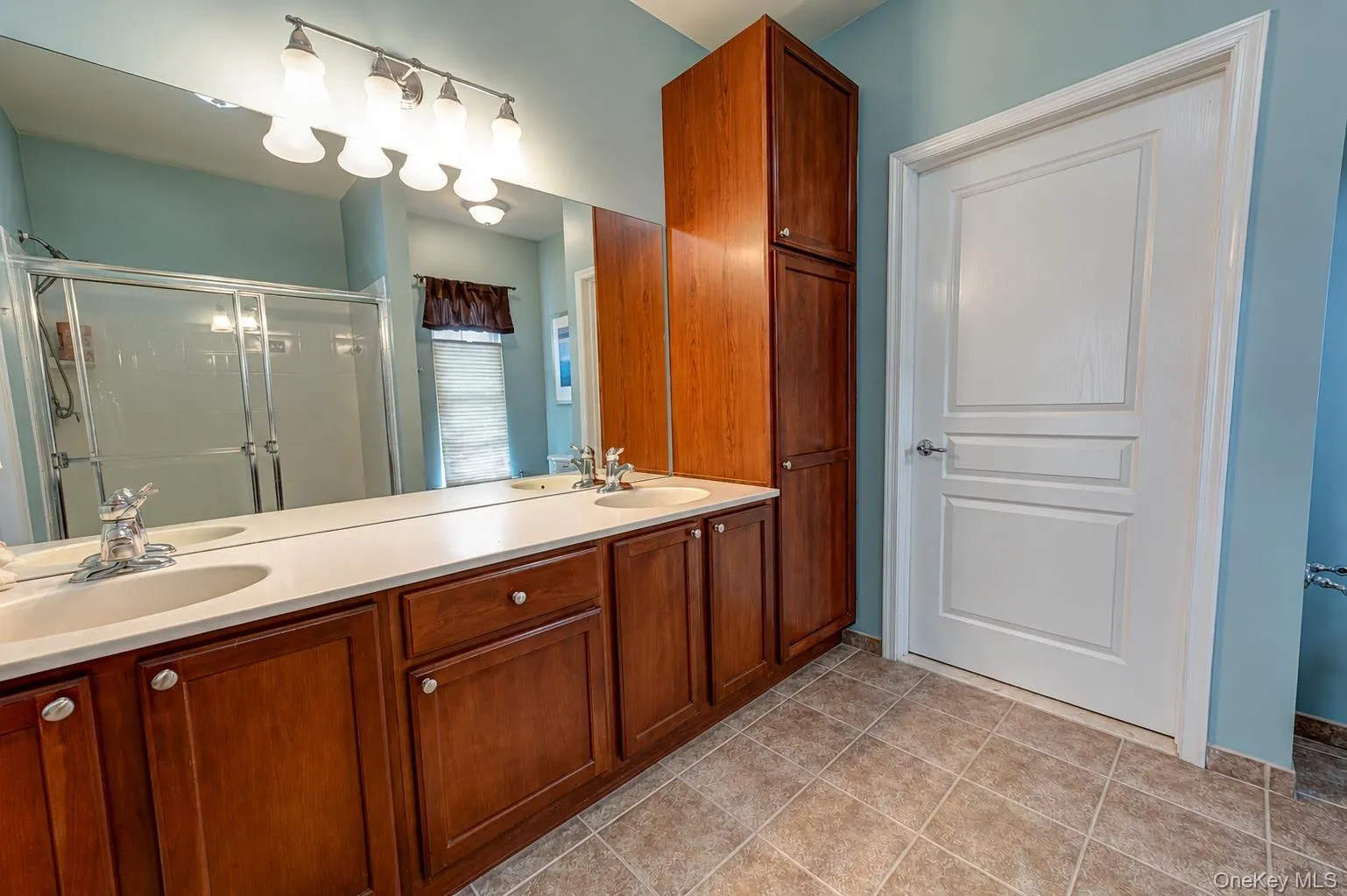 2232 Finch Lane, Islip, NY, 2 Bedrooms Bedrooms, 5 Rooms Rooms,2 BathroomsBathrooms,Residential,For Rent,Finch,0,994621 2232 Finch Lane, Islip, NY, 2 Bedrooms Bedrooms, 5 Rooms Rooms,2 BathroomsBathrooms,Residential,For Rent,Finch,0,994621