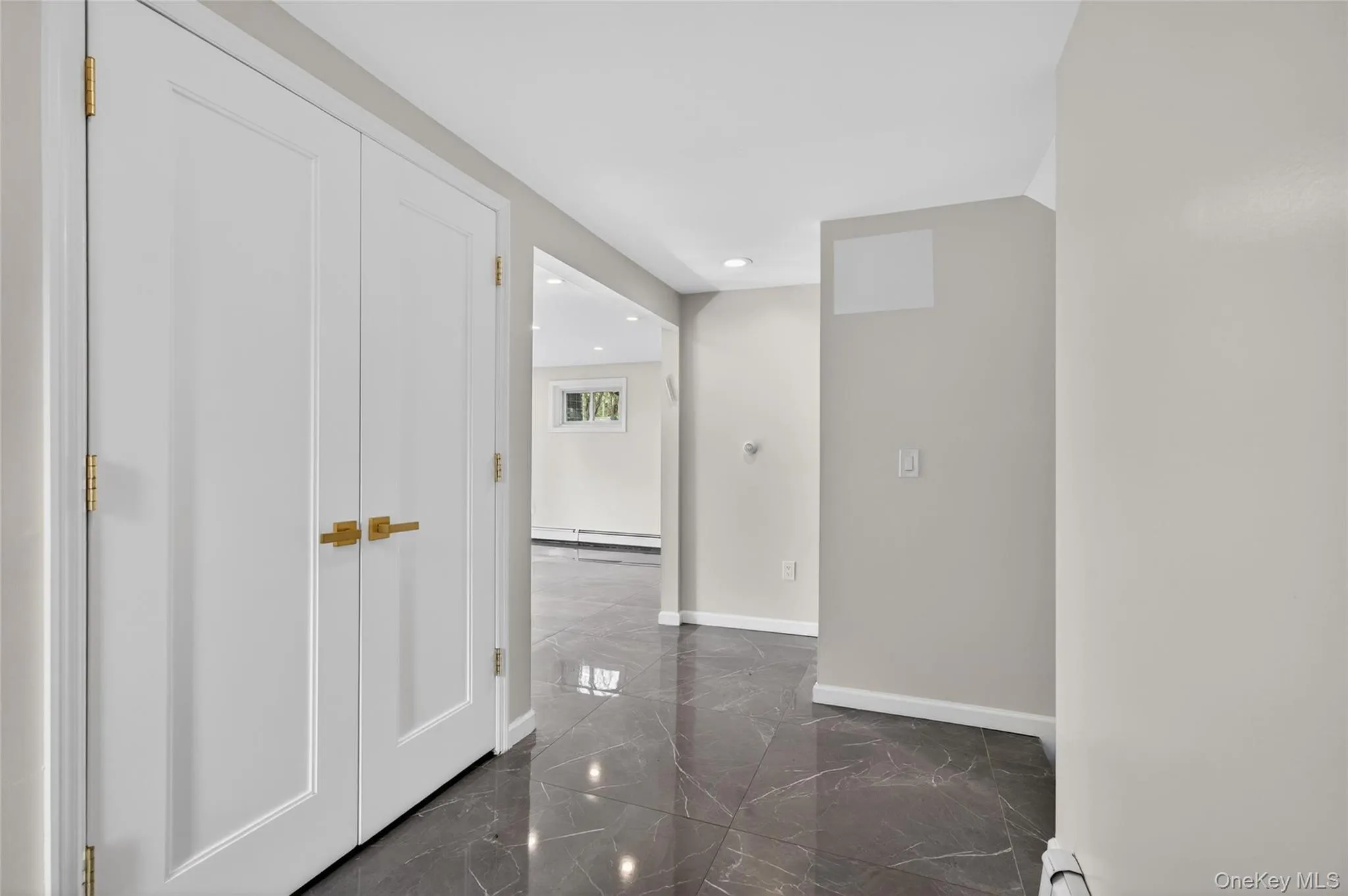 47 Burrow Road, Woodbury, NY, 4 Bedrooms Bedrooms, 8 Rooms Rooms,2 BathroomsBathrooms,Residential Sale,For Rent,Burrow,0,994626 47 Burrow Road, Woodbury, NY, 4 Bedrooms Bedrooms, 8 Rooms Rooms,2 BathroomsBathrooms,Residential Sale,For Rent,Burrow,0,994626
