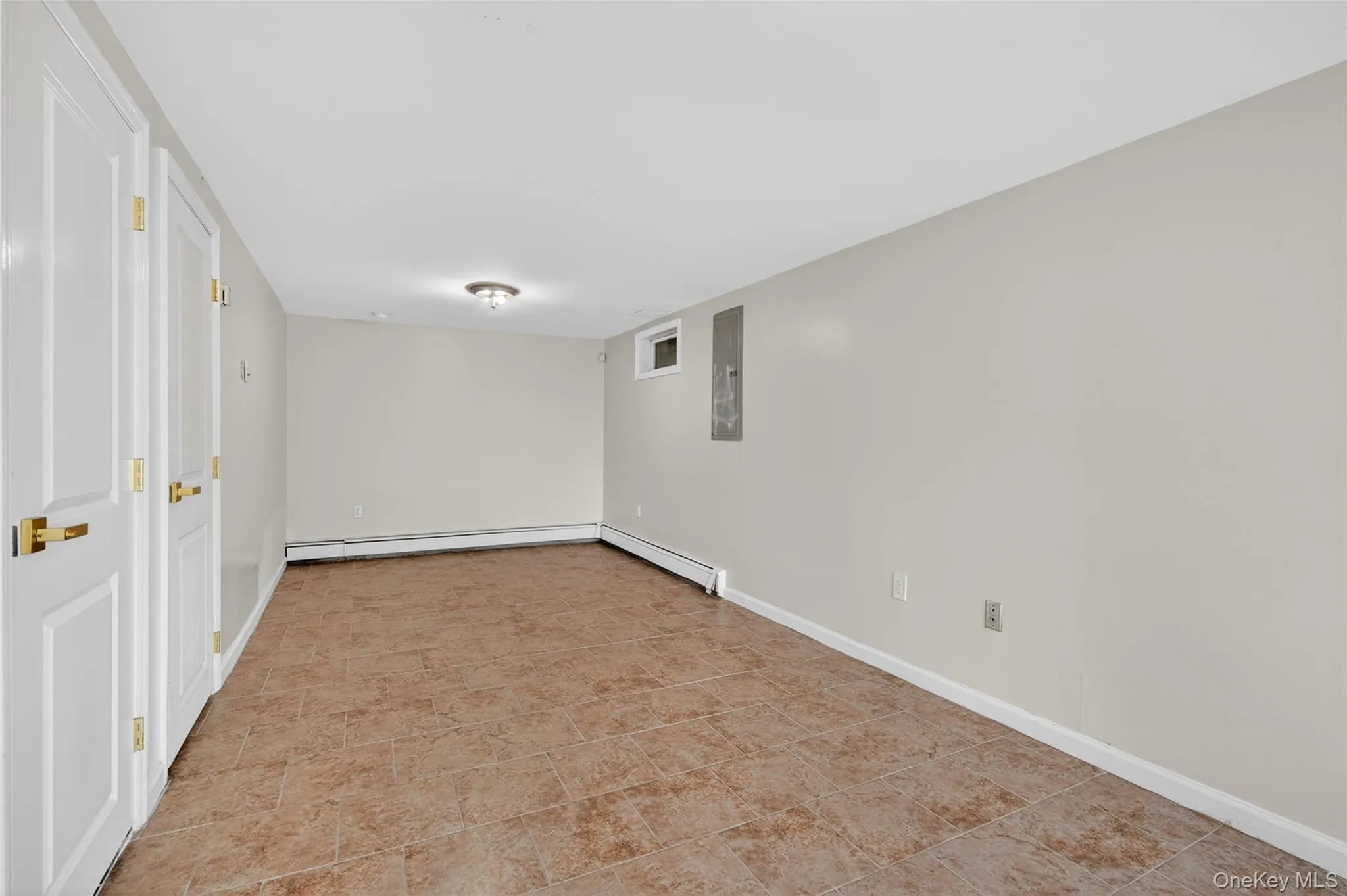 47 Burrow Road, Woodbury, NY, 4 Bedrooms Bedrooms, 8 Rooms Rooms,2 BathroomsBathrooms,Residential Sale,For Rent,Burrow,0,994626 47 Burrow Road, Woodbury, NY, 4 Bedrooms Bedrooms, 8 Rooms Rooms,2 BathroomsBathrooms,Residential Sale,For Rent,Burrow,0,994626