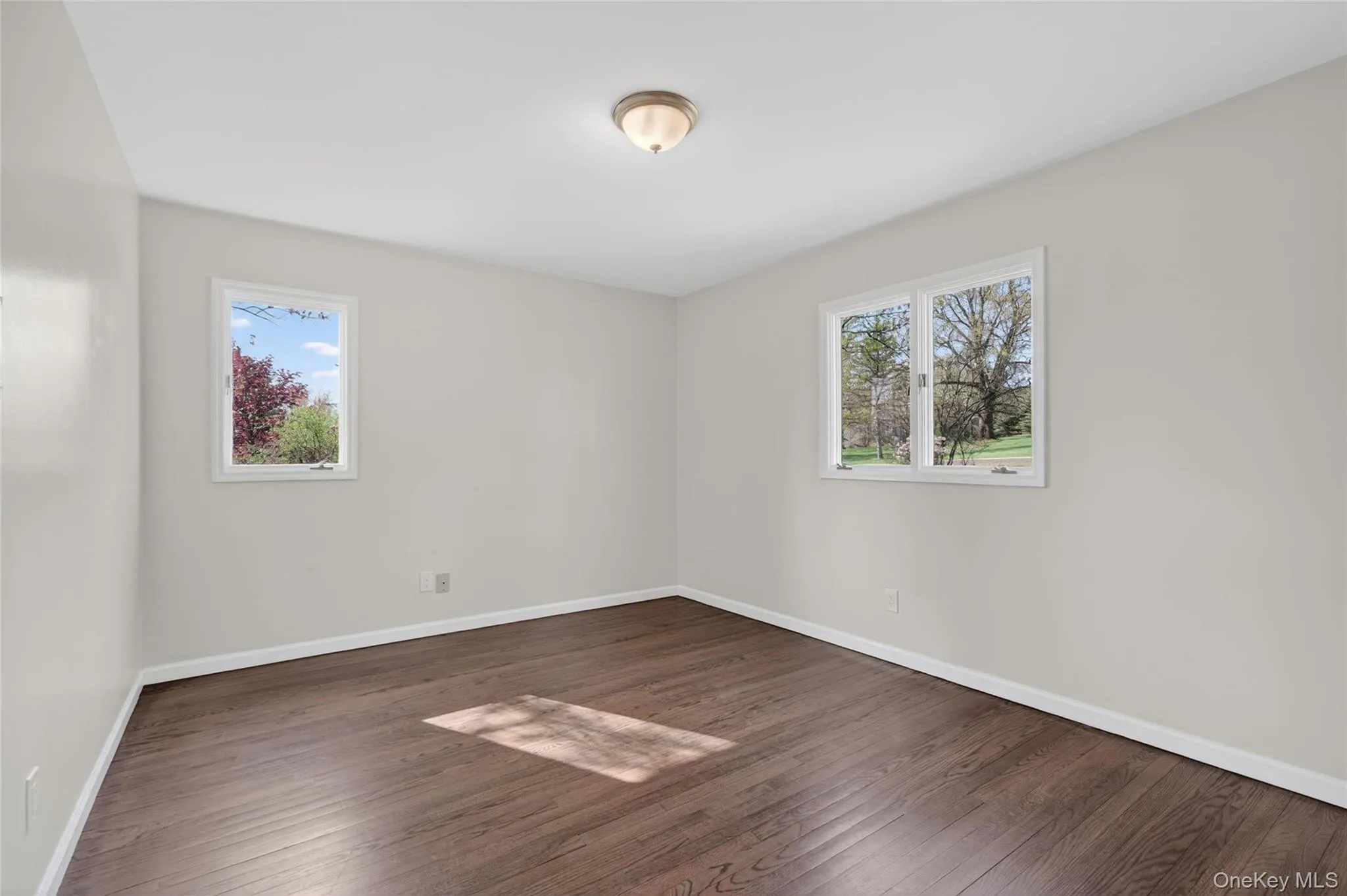 47 Burrow Road, Woodbury, NY, 4 Bedrooms Bedrooms, 8 Rooms Rooms,2 BathroomsBathrooms,Residential Sale,For Rent,Burrow,0,994626 47 Burrow Road, Woodbury, NY, 4 Bedrooms Bedrooms, 8 Rooms Rooms,2 BathroomsBathrooms,Residential Sale,For Rent,Burrow,0,994626
