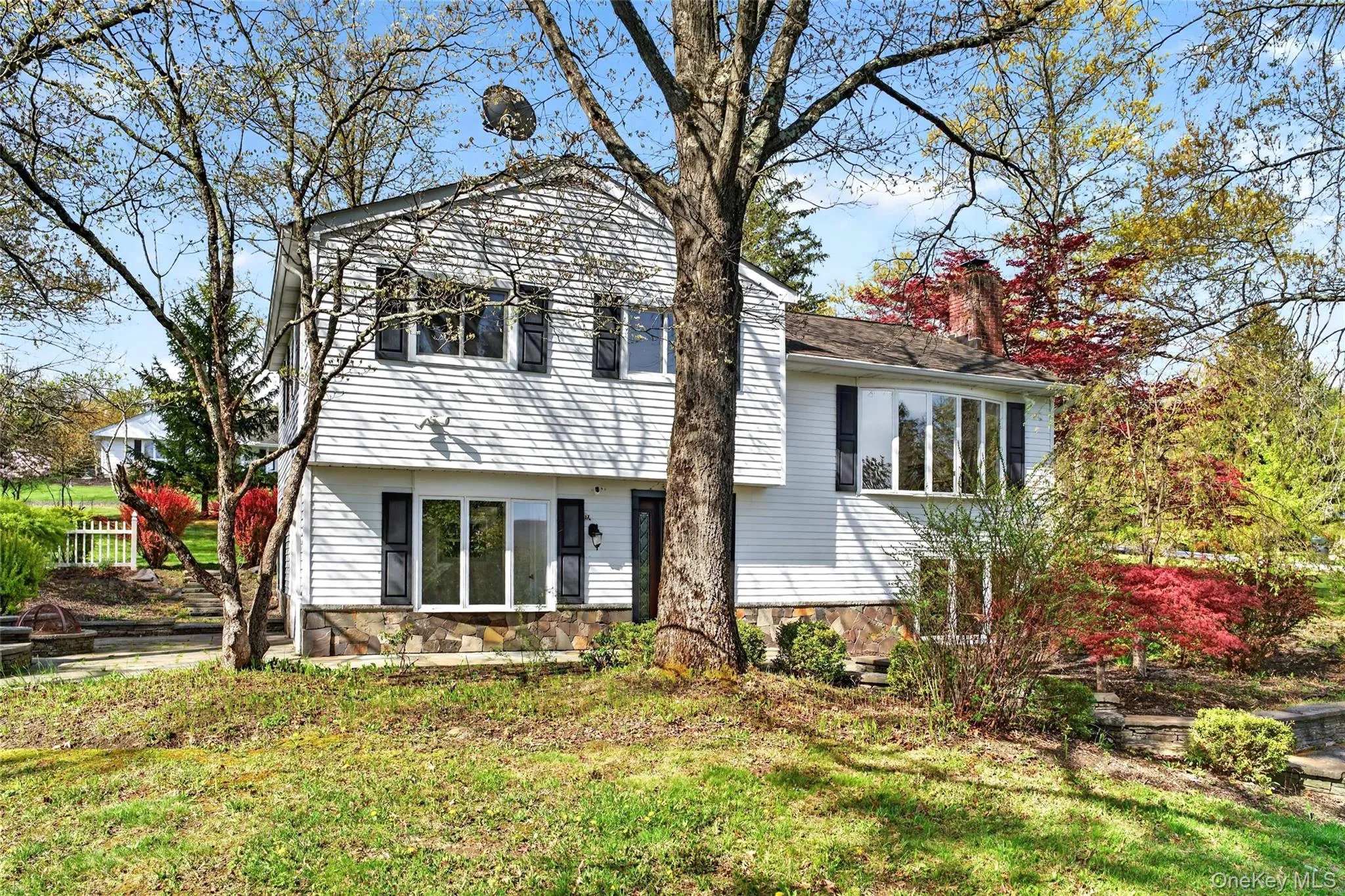 47 Burrow Road, Woodbury, NY, 4 Bedrooms Bedrooms, 8 Rooms Rooms,2 BathroomsBathrooms,Residential Sale,For Rent,Burrow,0,994626 47 Burrow Road, Woodbury, NY, 4 Bedrooms Bedrooms, 8 Rooms Rooms,2 BathroomsBathrooms,Residential Sale,For Rent,Burrow,0,994626