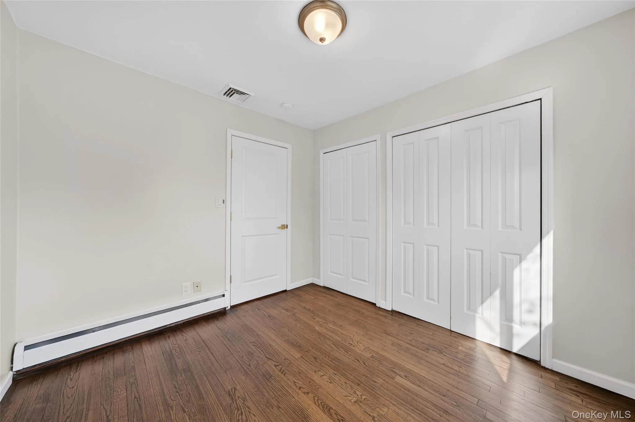 47 Burrow Road, Woodbury, NY, 4 Bedrooms Bedrooms, 8 Rooms Rooms,2 BathroomsBathrooms,Residential Sale,For Rent,Burrow,0,994626 47 Burrow Road, Woodbury, NY, 4 Bedrooms Bedrooms, 8 Rooms Rooms,2 BathroomsBathrooms,Residential Sale,For Rent,Burrow,0,994626