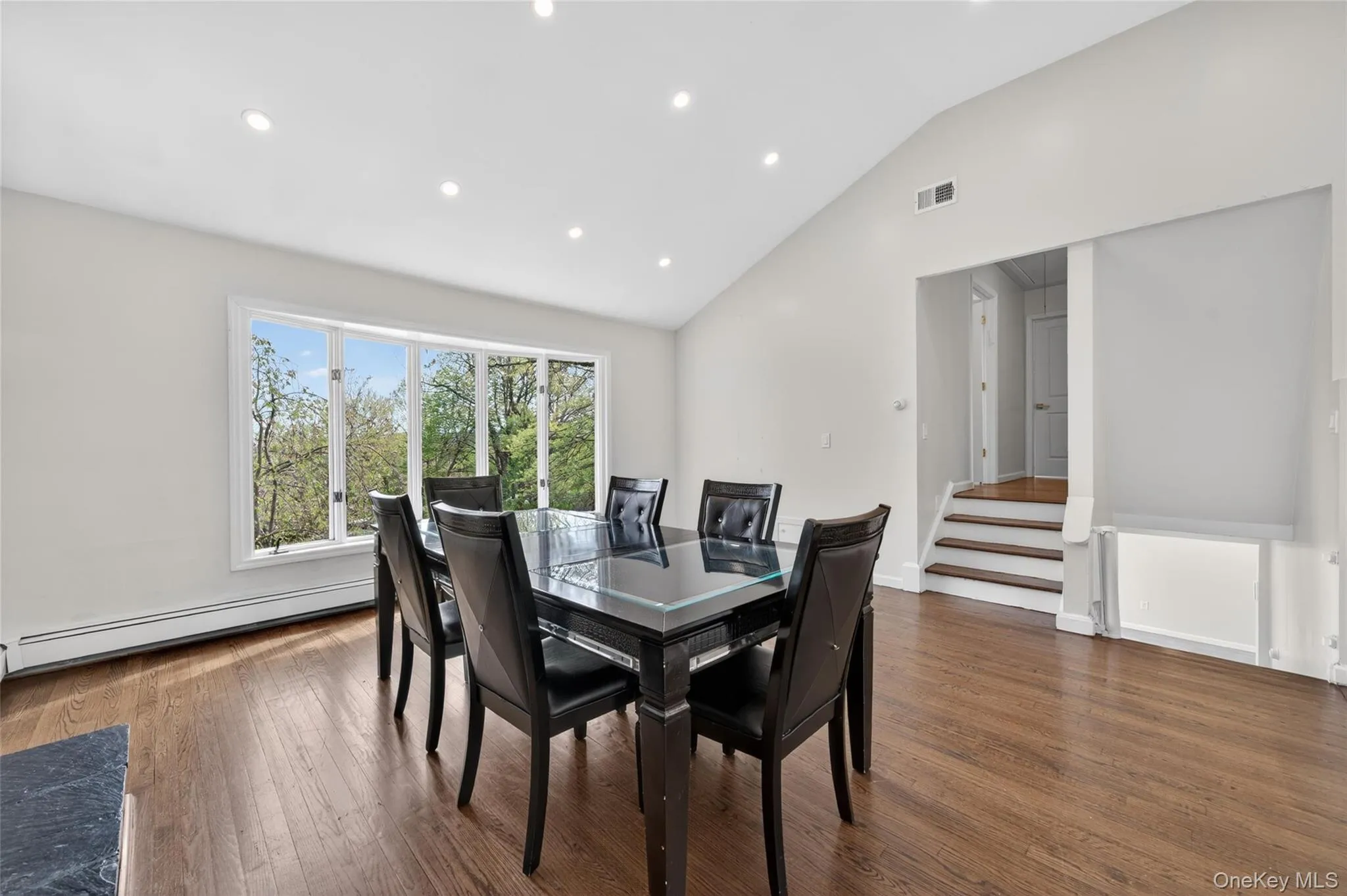 47 Burrow Road, Woodbury, NY, 4 Bedrooms Bedrooms, 8 Rooms Rooms,2 BathroomsBathrooms,Residential Sale,For Rent,Burrow,0,994626 47 Burrow Road, Woodbury, NY, 4 Bedrooms Bedrooms, 8 Rooms Rooms,2 BathroomsBathrooms,Residential Sale,For Rent,Burrow,0,994626