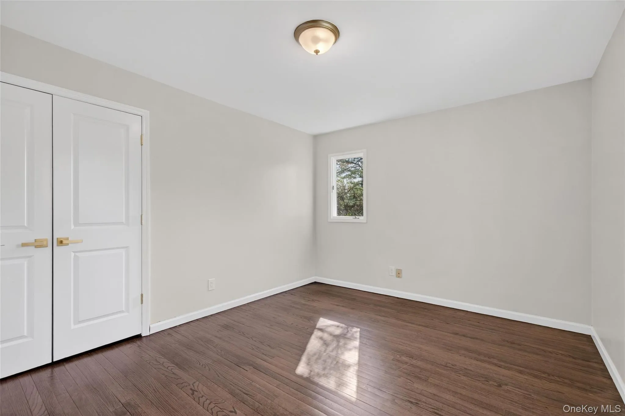 47 Burrow Road, Woodbury, NY, 4 Bedrooms Bedrooms, 8 Rooms Rooms,2 BathroomsBathrooms,Residential Sale,For Rent,Burrow,0,994626 47 Burrow Road, Woodbury, NY, 4 Bedrooms Bedrooms, 8 Rooms Rooms,2 BathroomsBathrooms,Residential Sale,For Rent,Burrow,0,994626