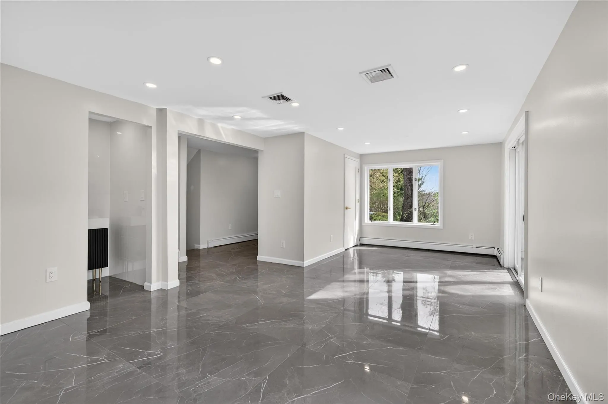 47 Burrow Road, Woodbury, NY, 4 Bedrooms Bedrooms, 8 Rooms Rooms,2 BathroomsBathrooms,Residential Sale,For Rent,Burrow,0,994626 47 Burrow Road, Woodbury, NY, 4 Bedrooms Bedrooms, 8 Rooms Rooms,2 BathroomsBathrooms,Residential Sale,For Rent,Burrow,0,994626