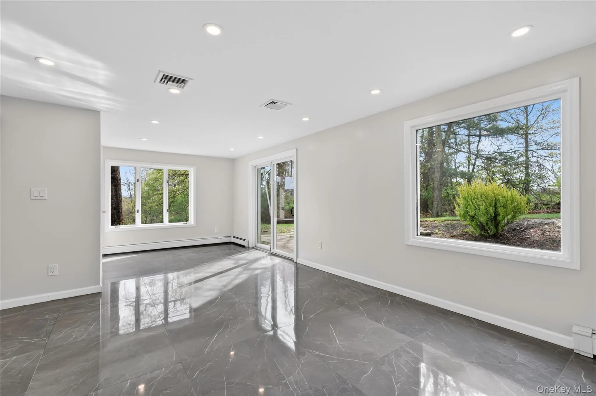 47 Burrow Road, Woodbury, NY, 4 Bedrooms Bedrooms, 8 Rooms Rooms,2 BathroomsBathrooms,Residential Sale,For Rent,Burrow,0,994626 47 Burrow Road, Woodbury, NY, 4 Bedrooms Bedrooms, 8 Rooms Rooms,2 BathroomsBathrooms,Residential Sale,For Rent,Burrow,0,994626