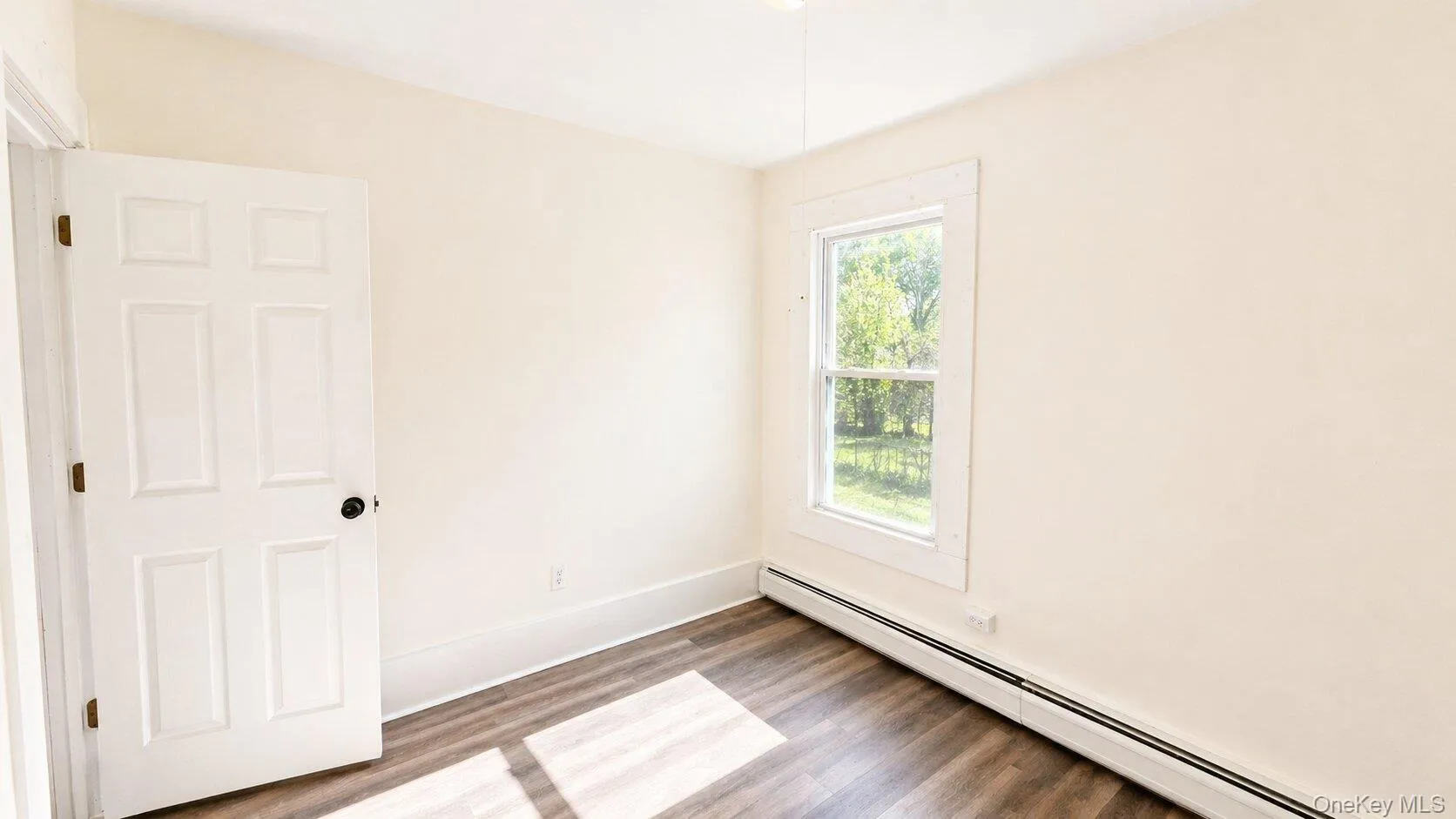 50 Parker Avenue, Poughkeepsie, NY, 3 Bedrooms Bedrooms, 5 Rooms Rooms,1 BathroomBathrooms,Residential Lease,For Rent,Parker,0,994644 50 Parker Avenue, Poughkeepsie, NY, 3 Bedrooms Bedrooms, 5 Rooms Rooms,1 BathroomBathrooms,Residential Lease,For Rent,Parker,0,994644