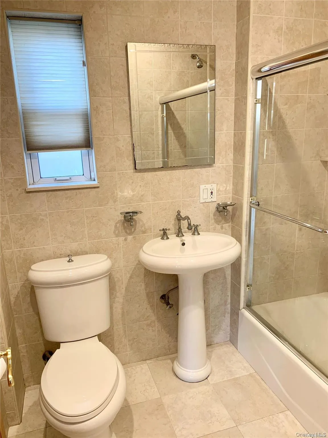 10-07 147th Street, New York, NY, 3 Bedrooms Bedrooms, 7 Rooms Rooms,1 BathroomBathrooms,Residential Lease,For Rent,147th,0,994645 10-07 147th Street, New York, NY, 3 Bedrooms Bedrooms, 7 Rooms Rooms,1 BathroomBathrooms,Residential Lease,For Rent,147th,0,994645