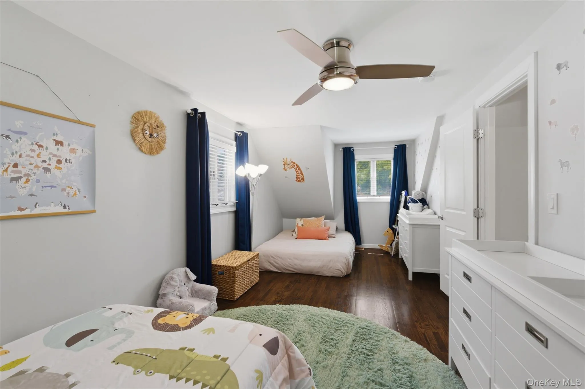 20 Glenside Drive, Clarkstown, NY, 4 Bedrooms Bedrooms, 8 Rooms Rooms,2 BathroomsBathrooms,Residential Sale,For Rent,Glenside,0,994647 20 Glenside Drive, Clarkstown, NY, 4 Bedrooms Bedrooms, 8 Rooms Rooms,2 BathroomsBathrooms,Residential Sale,For Rent,Glenside,0,994647