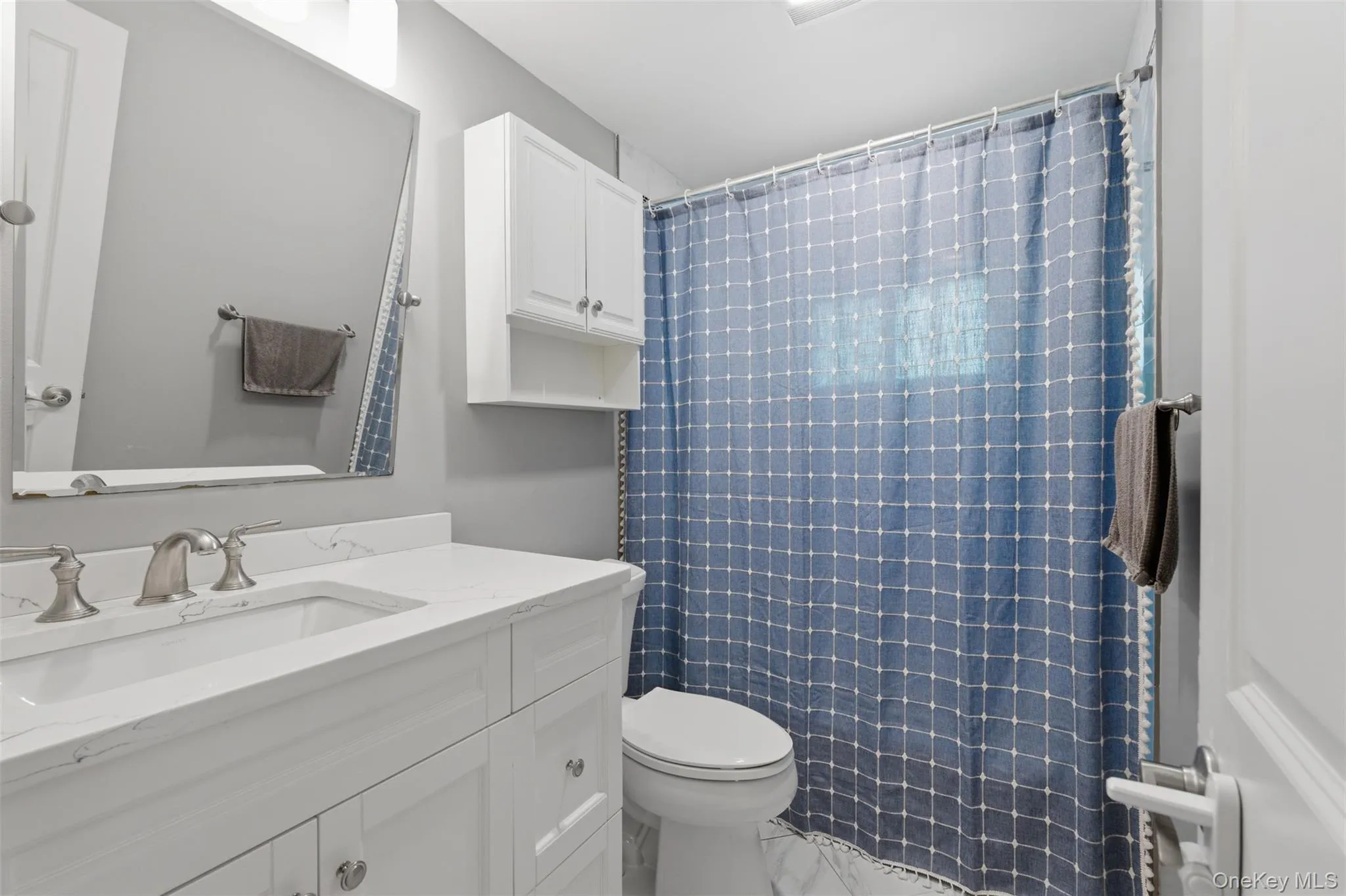 20 Glenside Drive, Clarkstown, NY, 4 Bedrooms Bedrooms, 8 Rooms Rooms,2 BathroomsBathrooms,Residential Sale,For Rent,Glenside,0,994647 20 Glenside Drive, Clarkstown, NY, 4 Bedrooms Bedrooms, 8 Rooms Rooms,2 BathroomsBathrooms,Residential Sale,For Rent,Glenside,0,994647