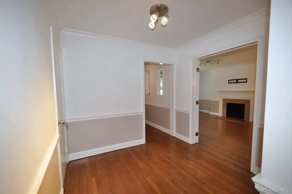 Entry Foyer can be used as a home office/open dean areaPhoto show entry into Living room Entry Foyer can be used as a home office/open dean areaPhoto show entry into Living room