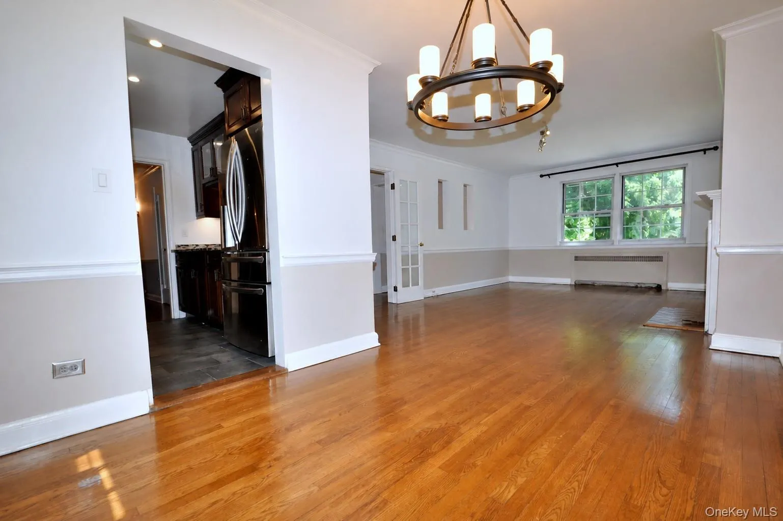 Dining Area: oversized facing west (lots of afternoon sun) some use it as a 3rd bedroom Dining Area: oversized facing west (lots of afternoon sun) some use it as a 3rd bedroom