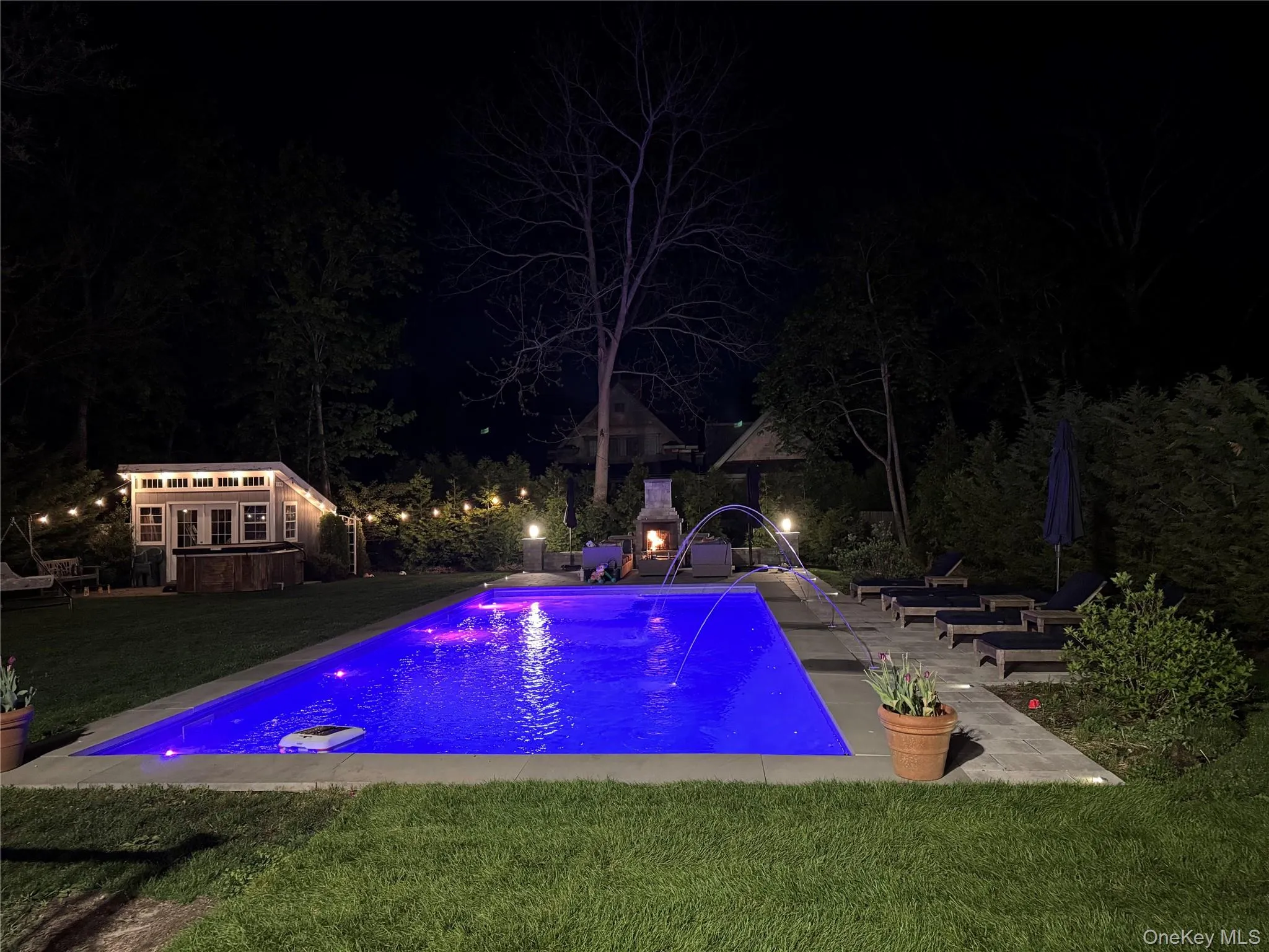 5 Halsey Avenue, Southampton, NY, 5 Bedrooms Bedrooms, 10 Rooms Rooms,3 BathroomsBathrooms,Residential Lease,For Rent,Halsey,0,994655 5 Halsey Avenue, Southampton, NY, 5 Bedrooms Bedrooms, 10 Rooms Rooms,3 BathroomsBathrooms,Residential Lease,For Rent,Halsey,0,994655