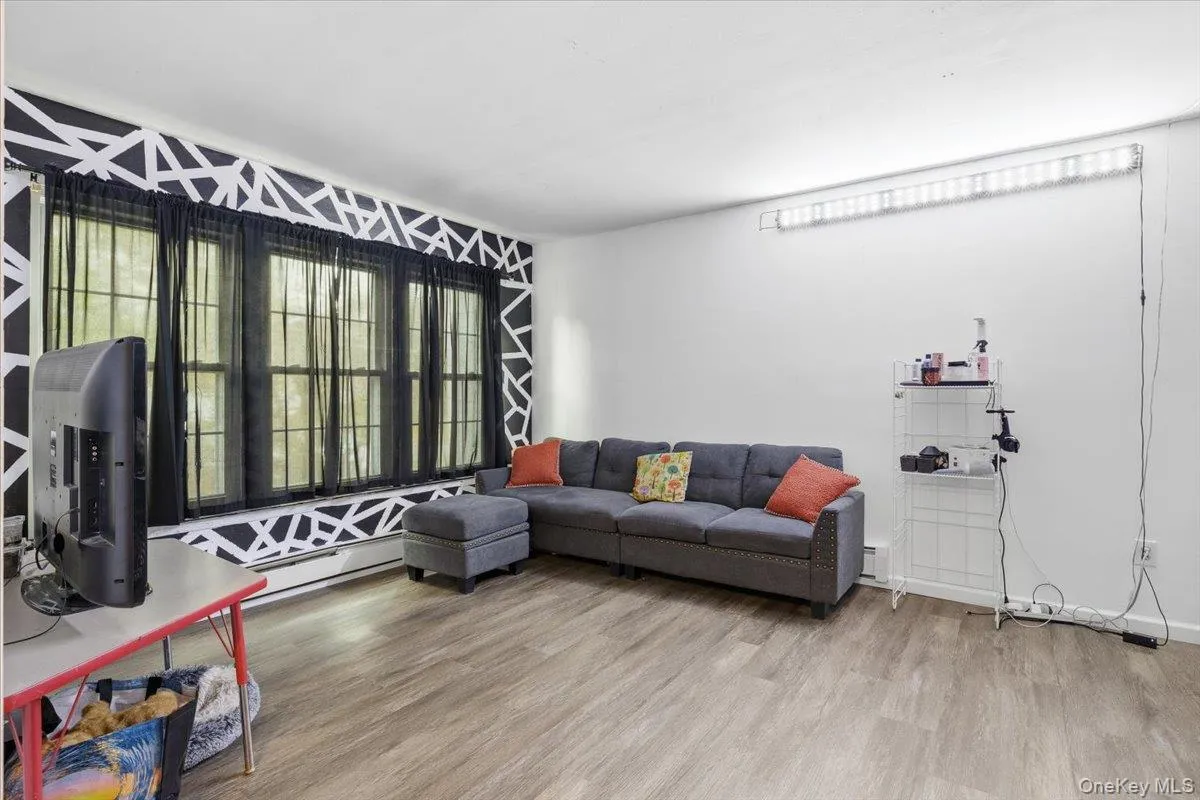 10 Calicotree Lane, Brookhaven, NY, 3 Bedrooms Bedrooms, 9 Rooms Rooms,2 BathroomsBathrooms,Residential,For Rent,Calicotree,0,994659 10 Calicotree Lane, Brookhaven, NY, 3 Bedrooms Bedrooms, 9 Rooms Rooms,2 BathroomsBathrooms,Residential,For Rent,Calicotree,0,994659
