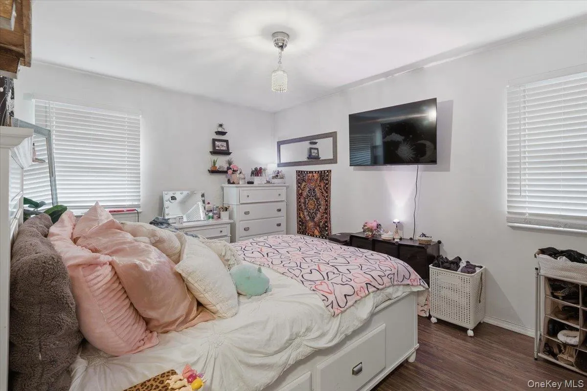 10 Calicotree Lane, Brookhaven, NY, 3 Bedrooms Bedrooms, 9 Rooms Rooms,2 BathroomsBathrooms,Residential,For Rent,Calicotree,0,994659 10 Calicotree Lane, Brookhaven, NY, 3 Bedrooms Bedrooms, 9 Rooms Rooms,2 BathroomsBathrooms,Residential,For Rent,Calicotree,0,994659