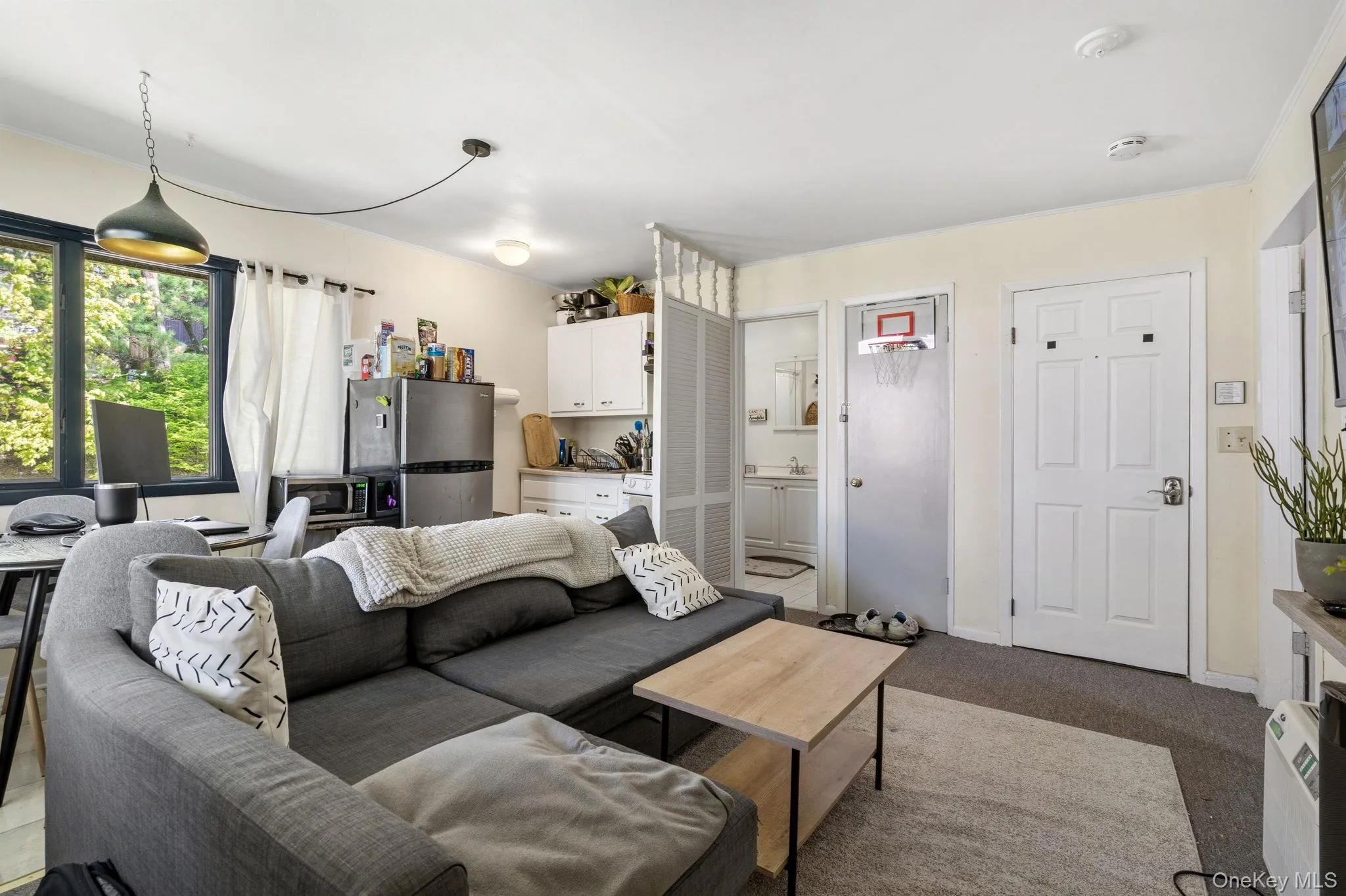 194 Jersey Avenue, Warwick (town), NY, 1 Bedroom Bedrooms, 5 Rooms Rooms,1 BathroomBathrooms,Residential Lease,For Rent,Jersey,0,994669 194 Jersey Avenue, Warwick (town), NY, 1 Bedroom Bedrooms, 5 Rooms Rooms,1 BathroomBathrooms,Residential Lease,For Rent,Jersey,0,994669