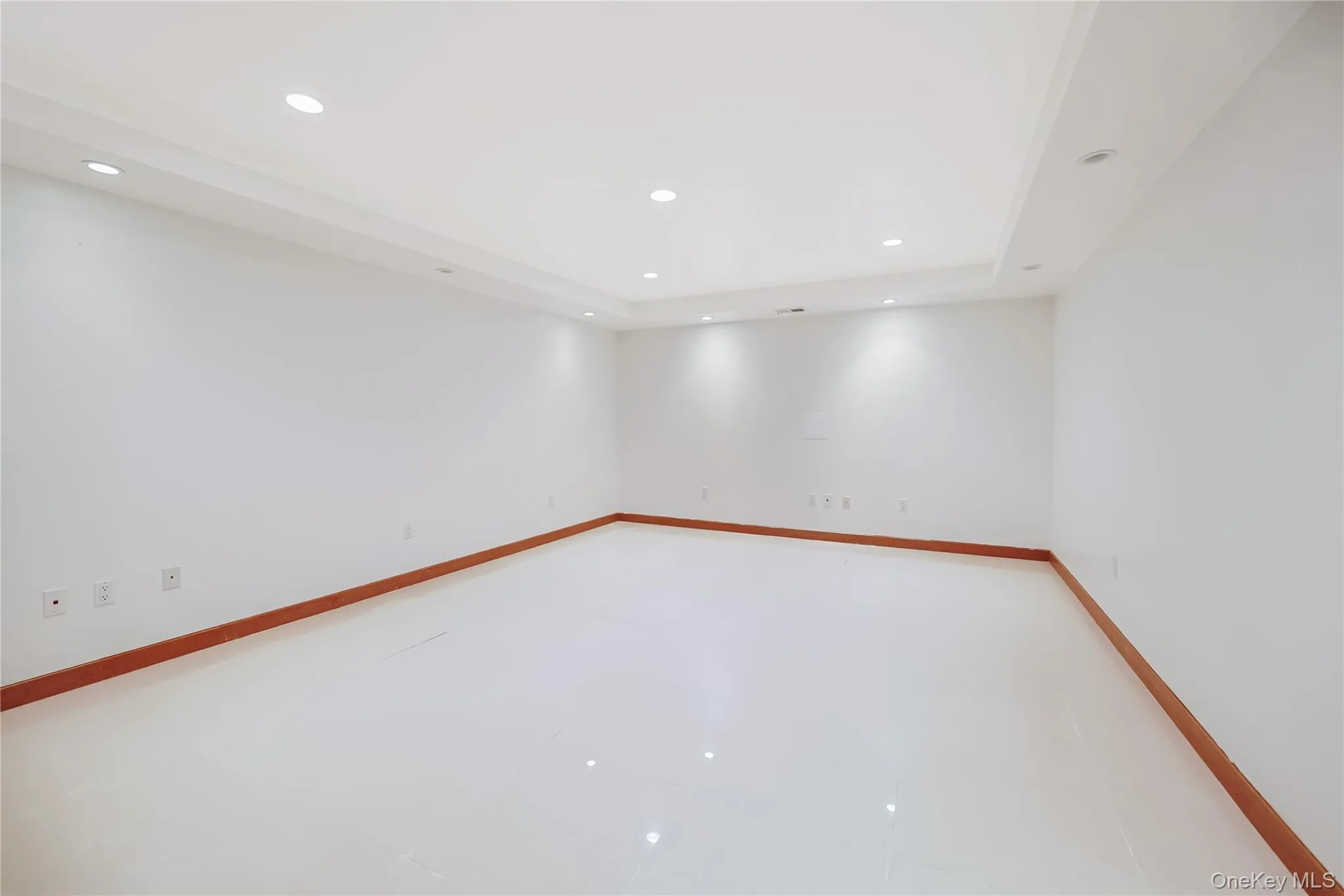 14 Belvedere Court, North Hempstead, NY, 4 Bedrooms Bedrooms, 14 Rooms Rooms,5 BathroomsBathrooms,Residential,For Rent,Belvedere,0,994672 14 Belvedere Court, North Hempstead, NY, 4 Bedrooms Bedrooms, 14 Rooms Rooms,5 BathroomsBathrooms,Residential,For Rent,Belvedere,0,994672