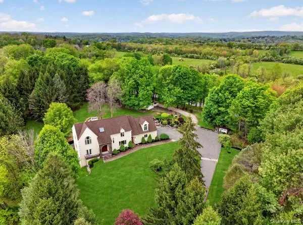 9 Hickory Ridge Road, Southeast, NY, 4 Bedrooms Bedrooms, 13 Rooms Rooms,2 BathroomsBathrooms,Residential,For Rent,Hickory Ridge,0,KEY994673 9 Hickory Ridge Road, Southeast, NY, 4 Bedrooms Bedrooms, 13 Rooms Rooms,2 BathroomsBathrooms,Residential,For Rent,Hickory Ridge,0,KEY994673