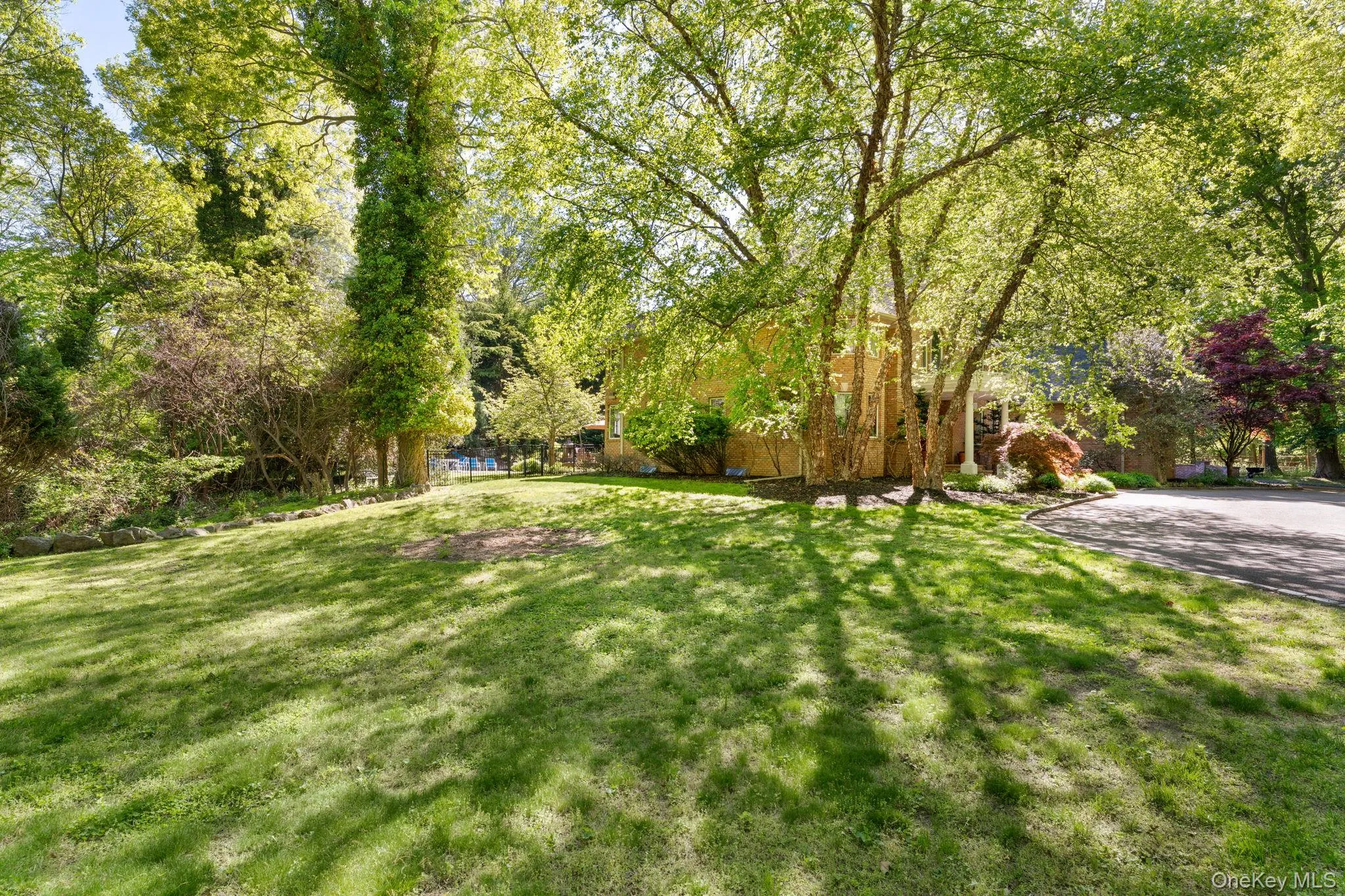 2 Spring Hill Road, Smithtown, NY, 6 Bedrooms Bedrooms, 12 Rooms Rooms,4 BathroomsBathrooms,Residential,For Rent,Spring Hill,0,994674 2 Spring Hill Road, Smithtown, NY, 6 Bedrooms Bedrooms, 12 Rooms Rooms,4 BathroomsBathrooms,Residential,For Rent,Spring Hill,0,994674