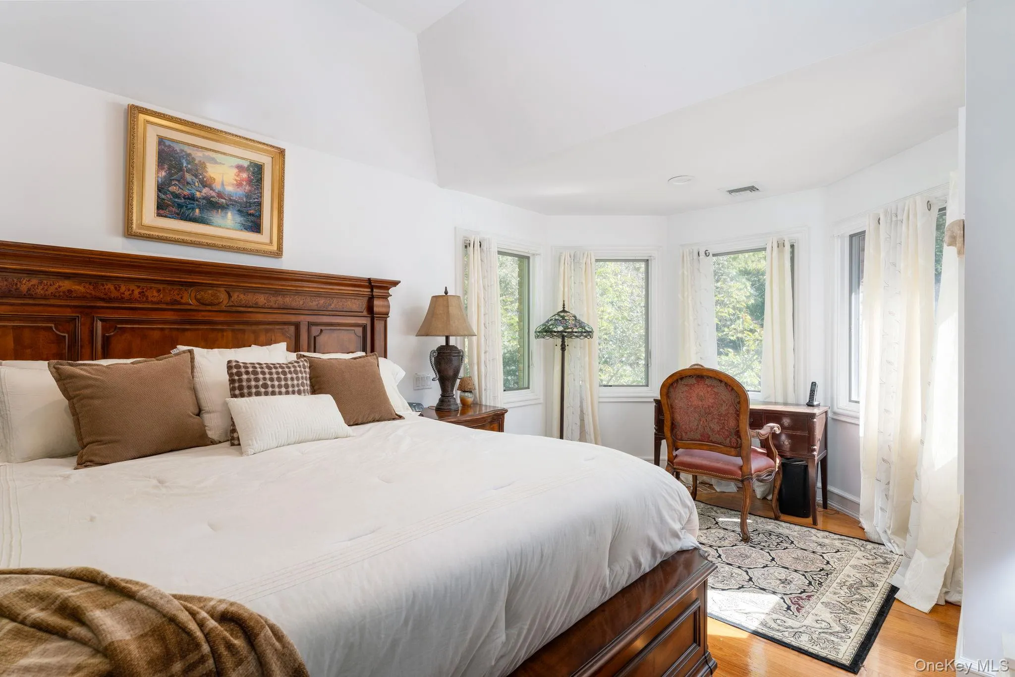 2 Spring Hill Road, Smithtown, NY, 6 Bedrooms Bedrooms, 12 Rooms Rooms,4 BathroomsBathrooms,Residential,For Rent,Spring Hill,0,994674 2 Spring Hill Road, Smithtown, NY, 6 Bedrooms Bedrooms, 12 Rooms Rooms,4 BathroomsBathrooms,Residential,For Rent,Spring Hill,0,994674