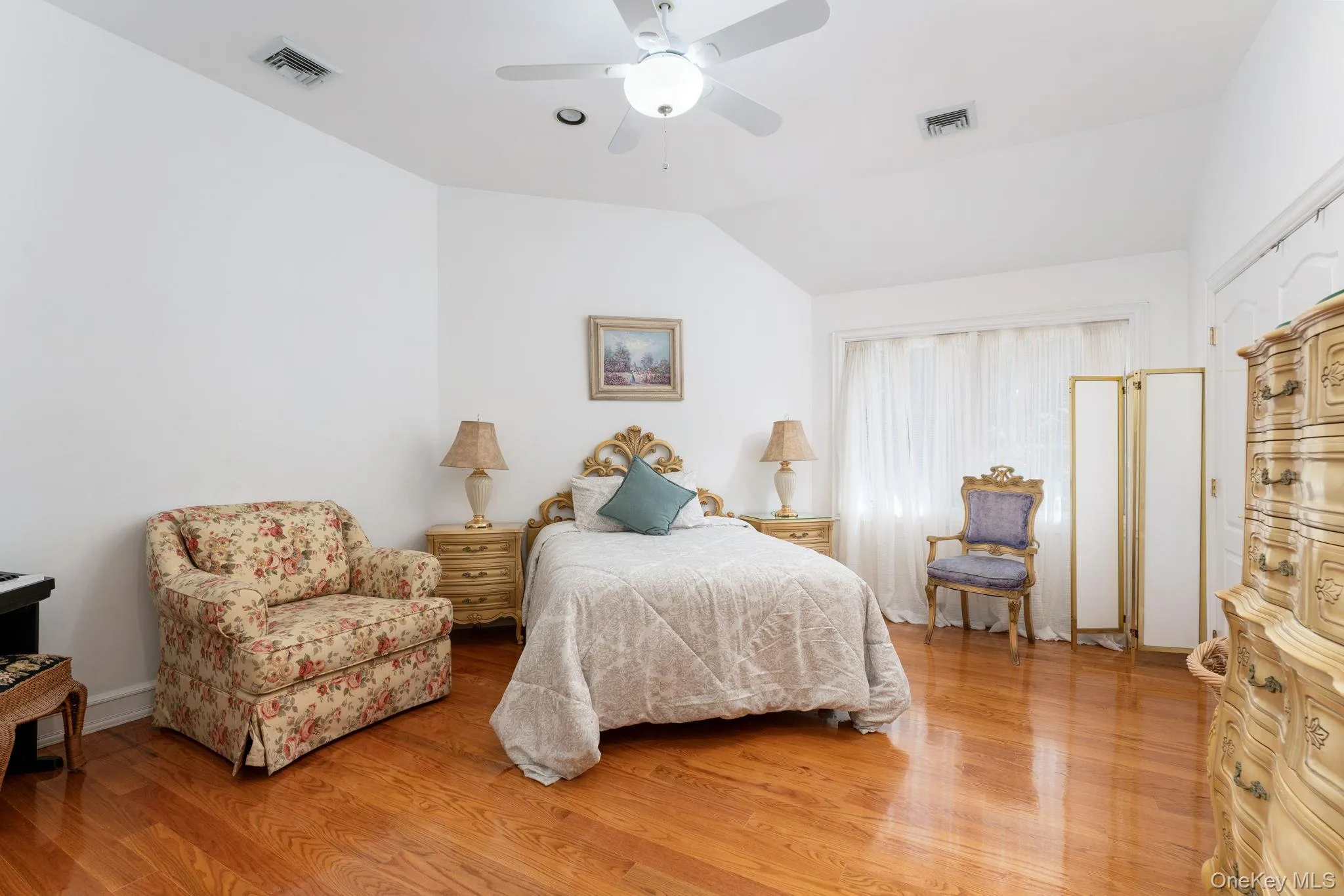2 Spring Hill Road, Smithtown, NY, 6 Bedrooms Bedrooms, 12 Rooms Rooms,4 BathroomsBathrooms,Residential,For Rent,Spring Hill,0,994674 2 Spring Hill Road, Smithtown, NY, 6 Bedrooms Bedrooms, 12 Rooms Rooms,4 BathroomsBathrooms,Residential,For Rent,Spring Hill,0,994674