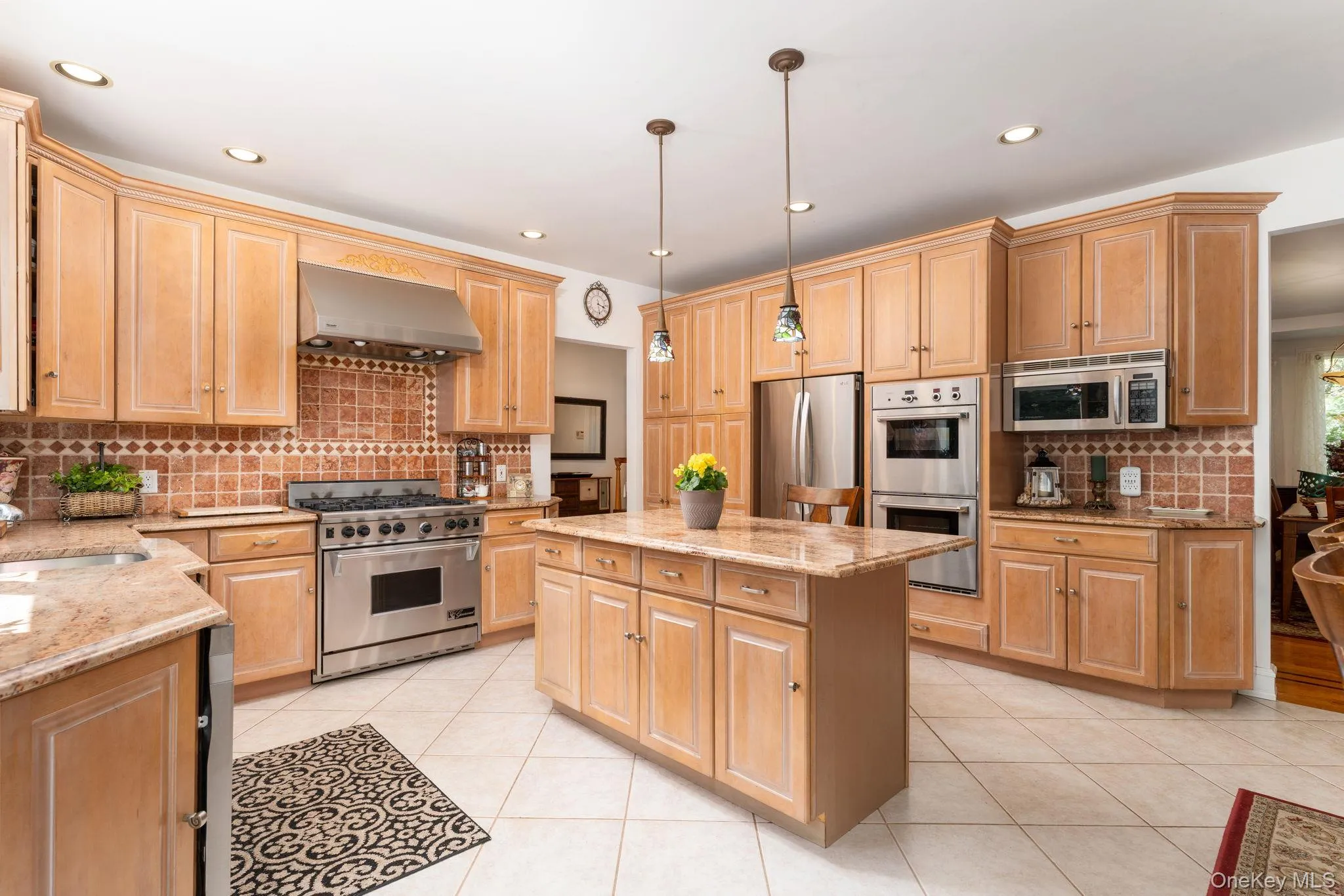 2 Spring Hill Road, Smithtown, NY, 6 Bedrooms Bedrooms, 12 Rooms Rooms,4 BathroomsBathrooms,Residential,For Rent,Spring Hill,0,994674 2 Spring Hill Road, Smithtown, NY, 6 Bedrooms Bedrooms, 12 Rooms Rooms,4 BathroomsBathrooms,Residential,For Rent,Spring Hill,0,994674