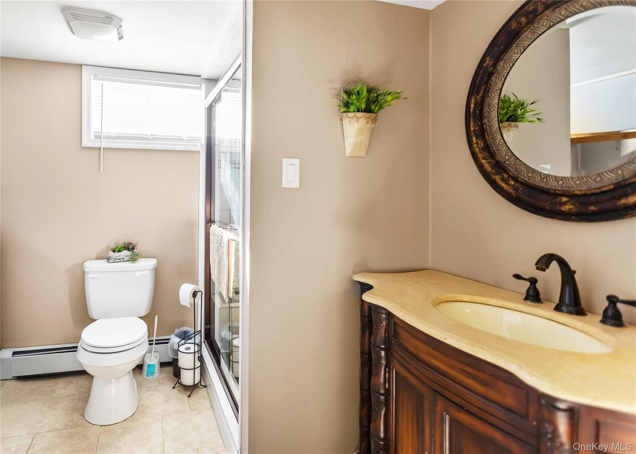 1080 Bay Shore Avenue, Islip, NY, 3 Bedrooms Bedrooms, 7 Rooms Rooms,1 BathroomBathrooms,Residential,For Rent,Bay Shore,0,994682 1080 Bay Shore Avenue, Islip, NY, 3 Bedrooms Bedrooms, 7 Rooms Rooms,1 BathroomBathrooms,Residential,For Rent,Bay Shore,0,994682