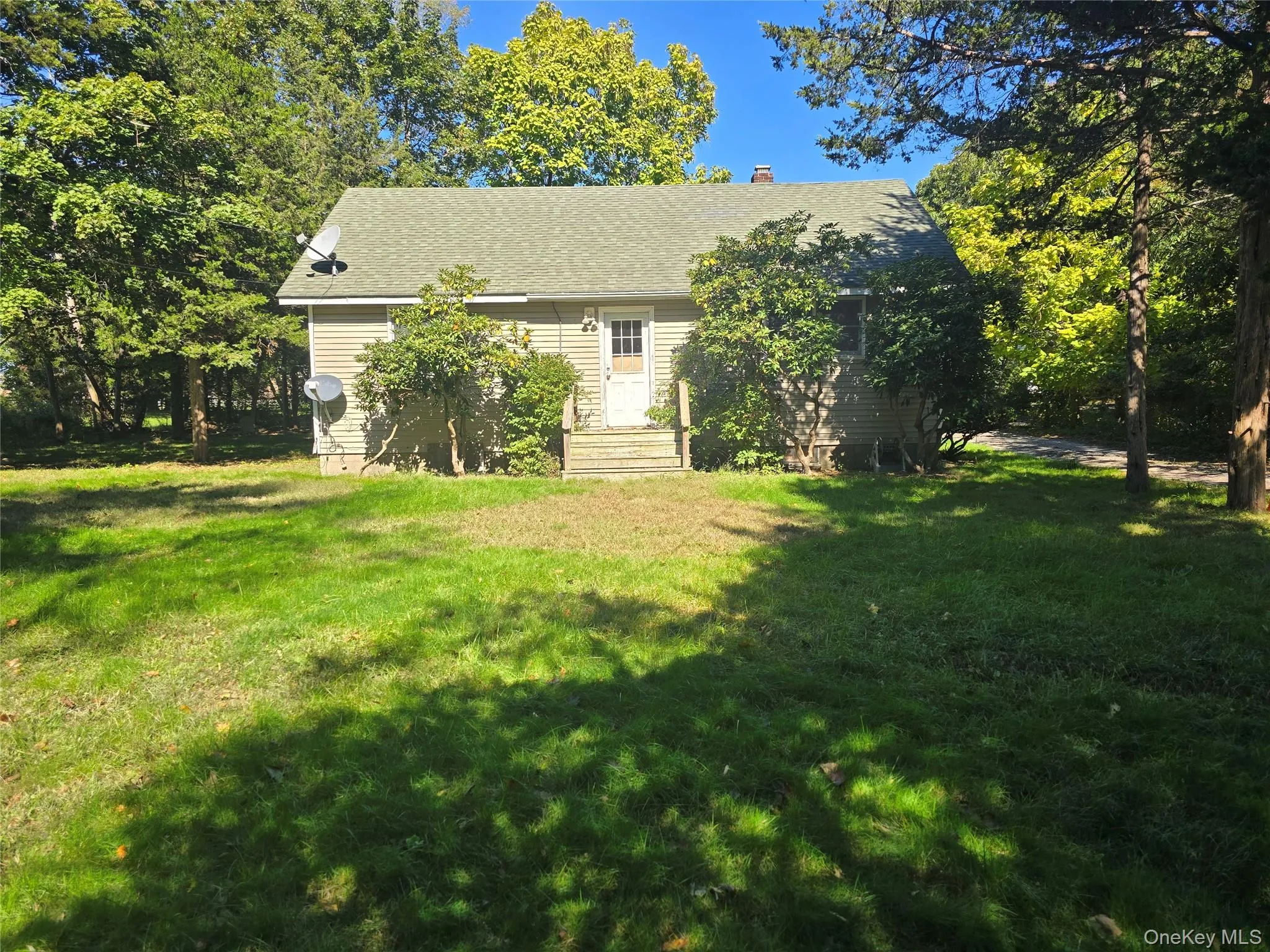 310A Frowein Road, Brookhaven, NY, 3 Bedroom Bedrooms, 5 Room Rooms,1 BathroomBathrooms,Residential Lease,For Rent,Frowein,0,994742 310A Frowein Road, Brookhaven, NY, 3 Bedroom Bedrooms, 5 Room Rooms,1 BathroomBathrooms,Residential Lease,For Rent,Frowein,0,994742