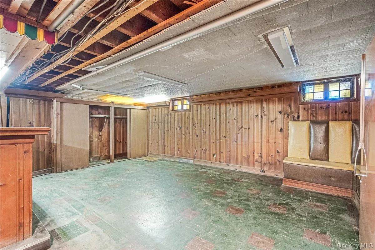 3231 163rd Street, New York, NY, 3 Bedrooms Bedrooms, 8 Rooms Rooms,1 BathroomBathrooms,Residential,For Rent,163rd,0,994743 3231 163rd Street, New York, NY, 3 Bedrooms Bedrooms, 8 Rooms Rooms,1 BathroomBathrooms,Residential,For Rent,163rd,0,994743